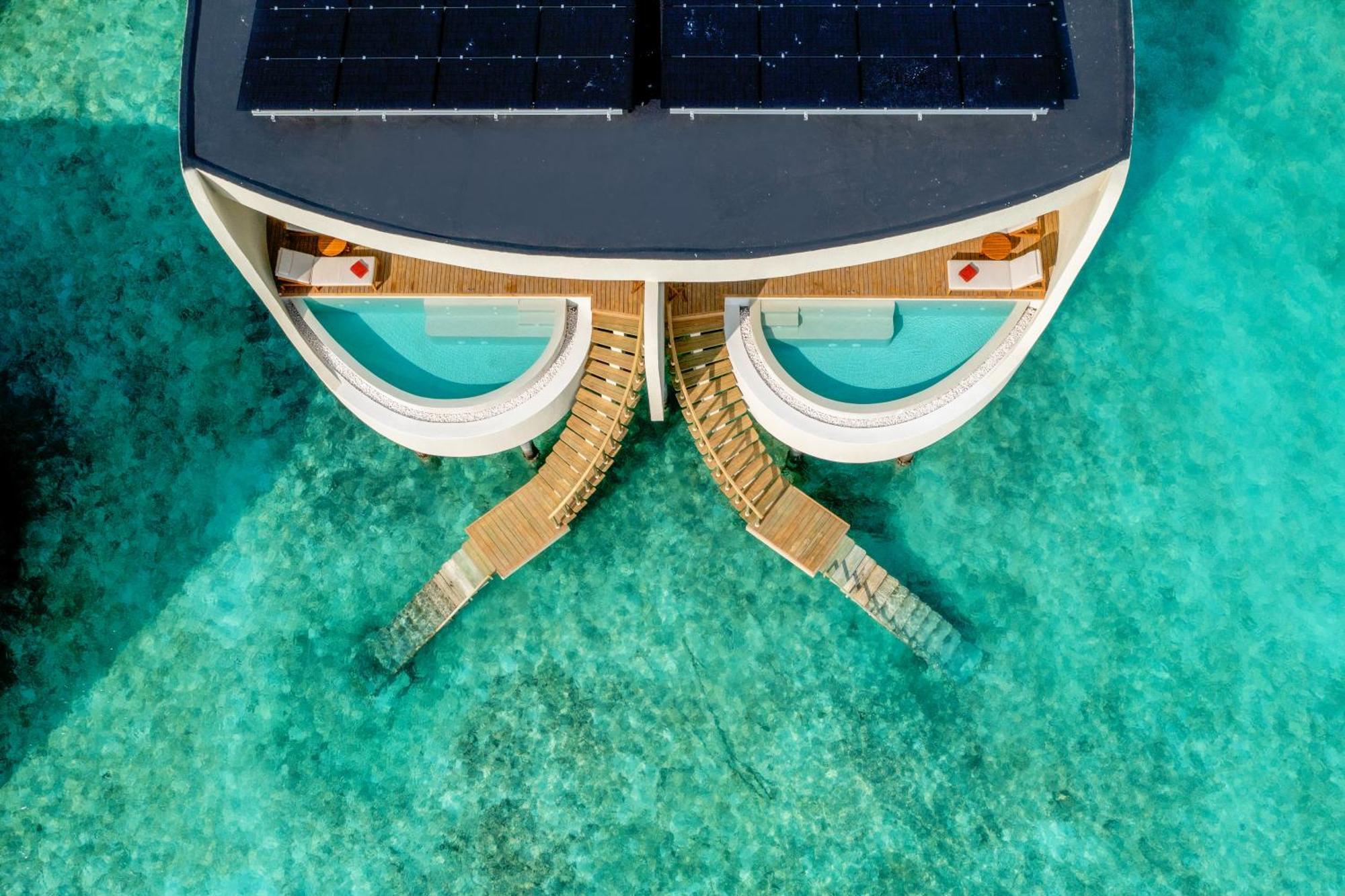 One-Bedroom Overwater Pool Villa King