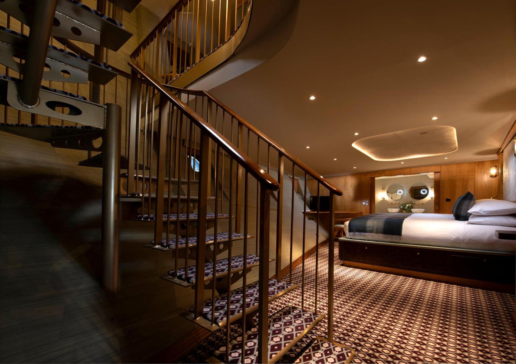 Luxury Duplex Suite