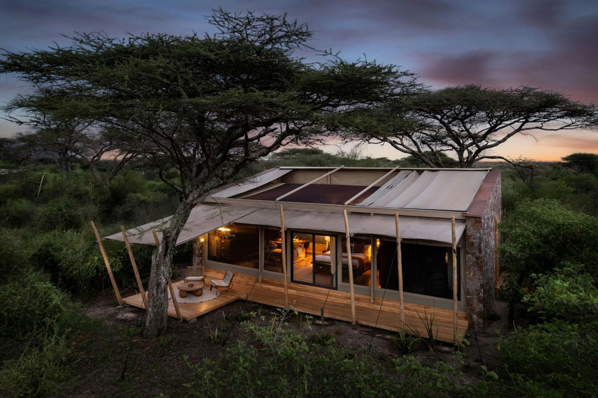 Deluxe Tent with All-Inclusive Safari Experience,1744139174:JPEG