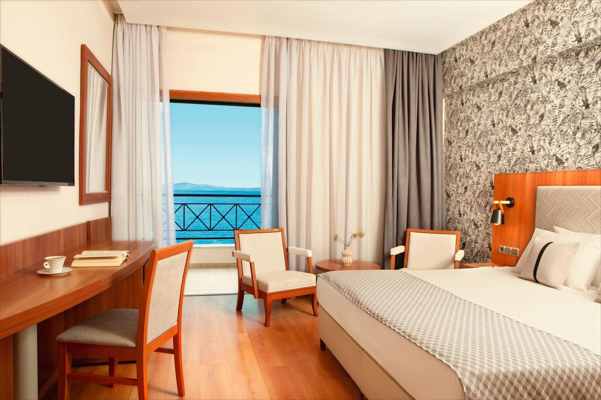 Superior Room Sea View,1746828564:JPEG