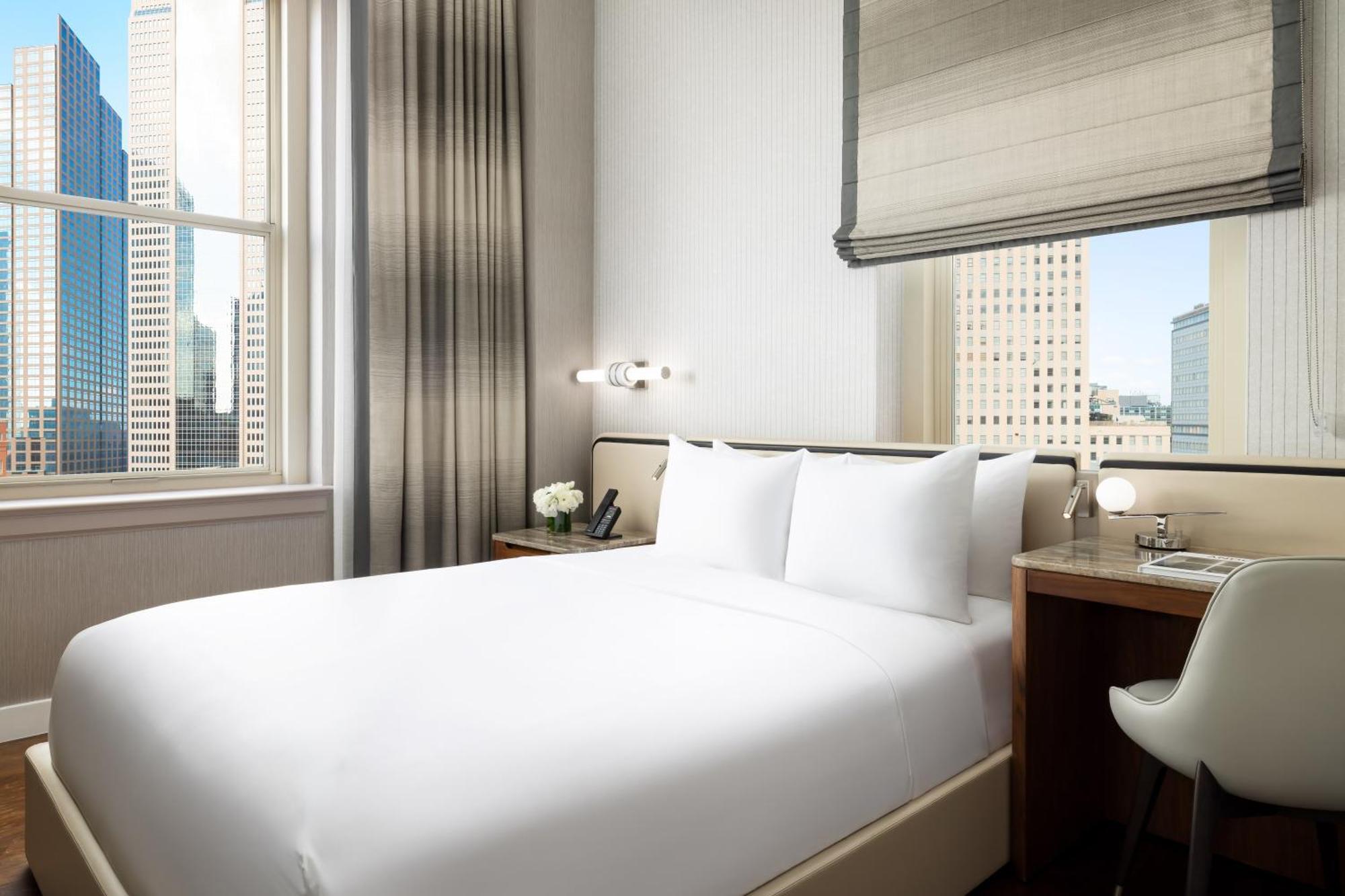Demi Joule Double Room