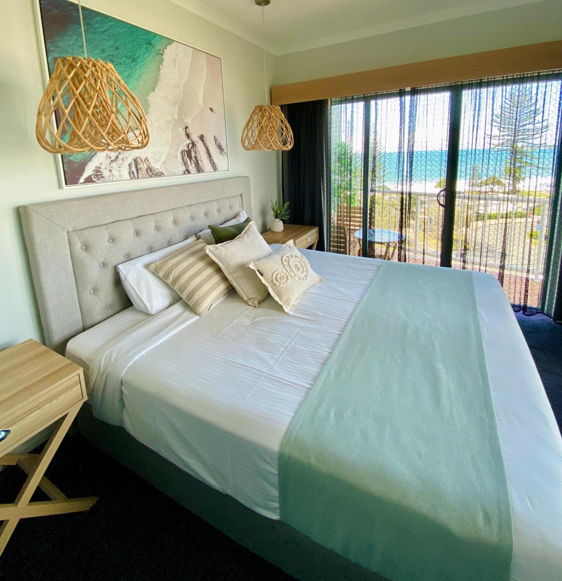 Two-Bedroom Apartment Ocean Park View