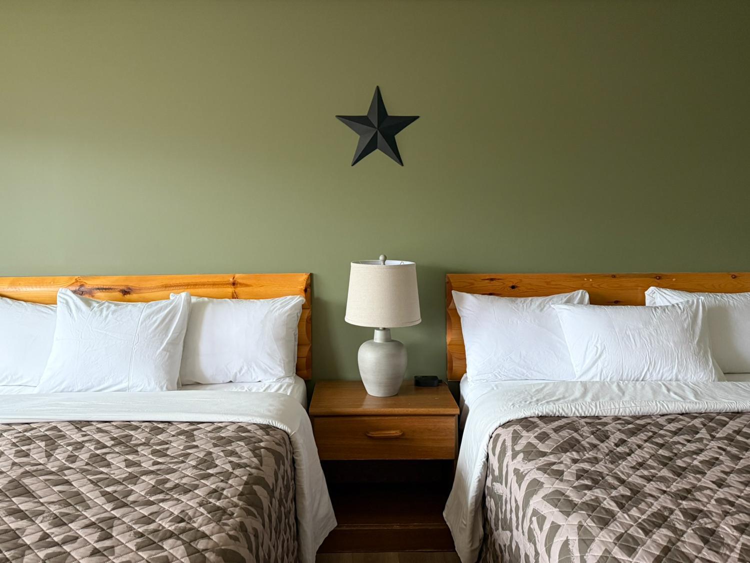 Queen Room Two Queen Beds
