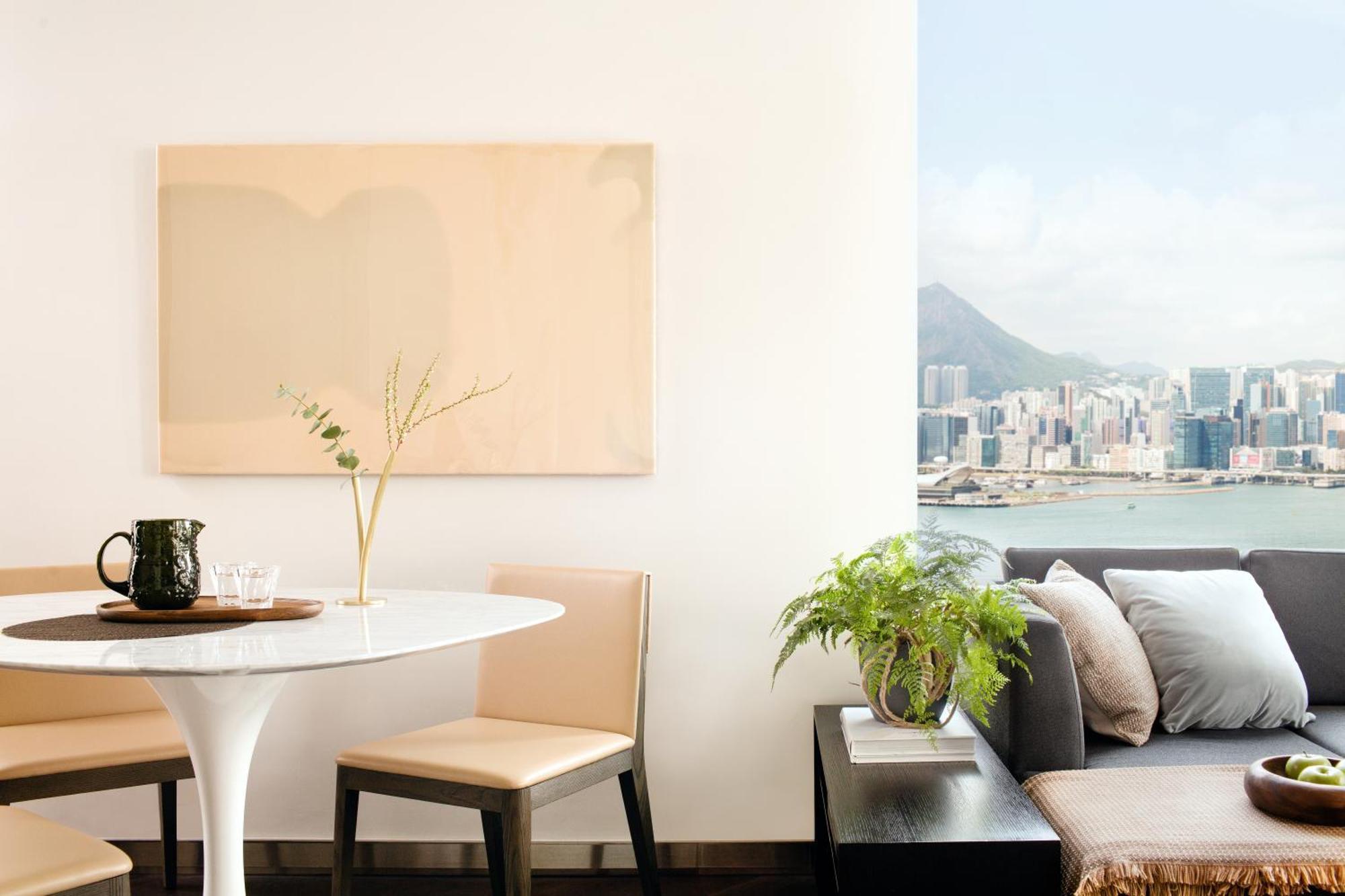 One-Bedroom Suite #05