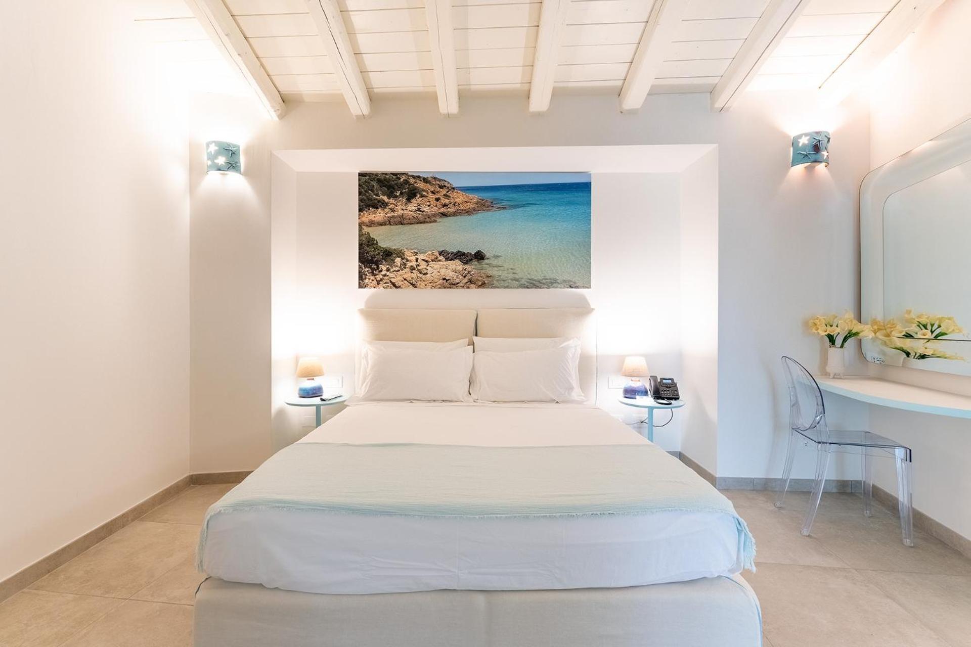 Deluxe Suite Spa Bath