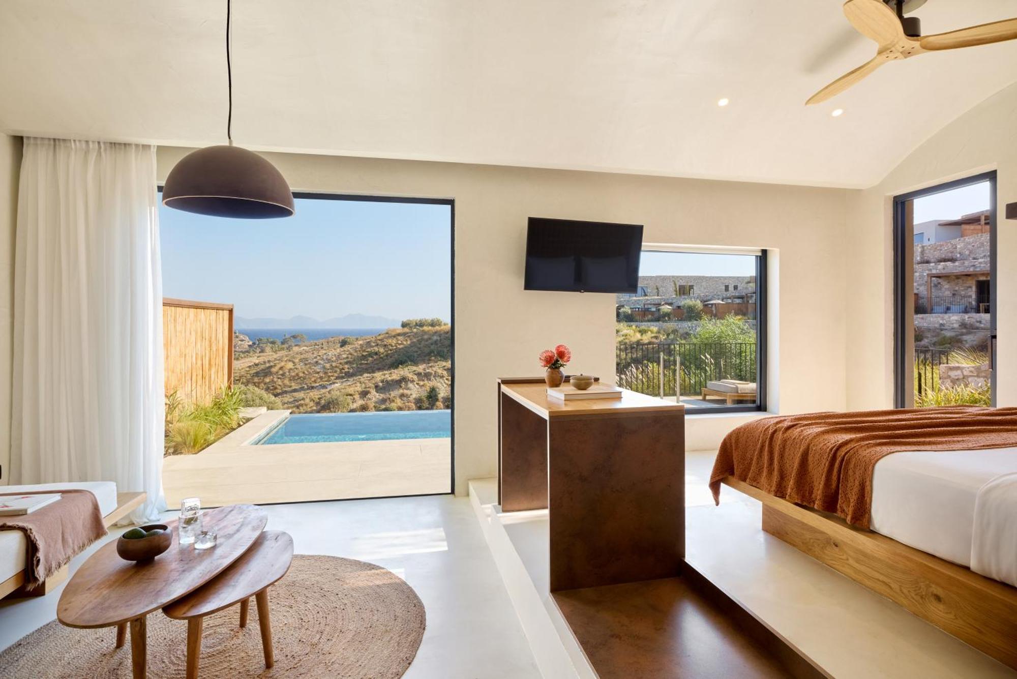 Suite Partial Sea View Private Pool