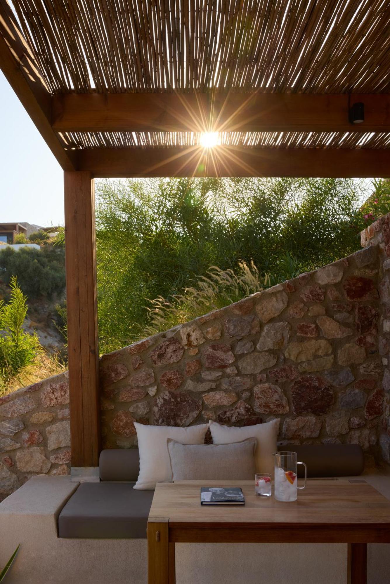 Suite Partial Sea View Private Pool