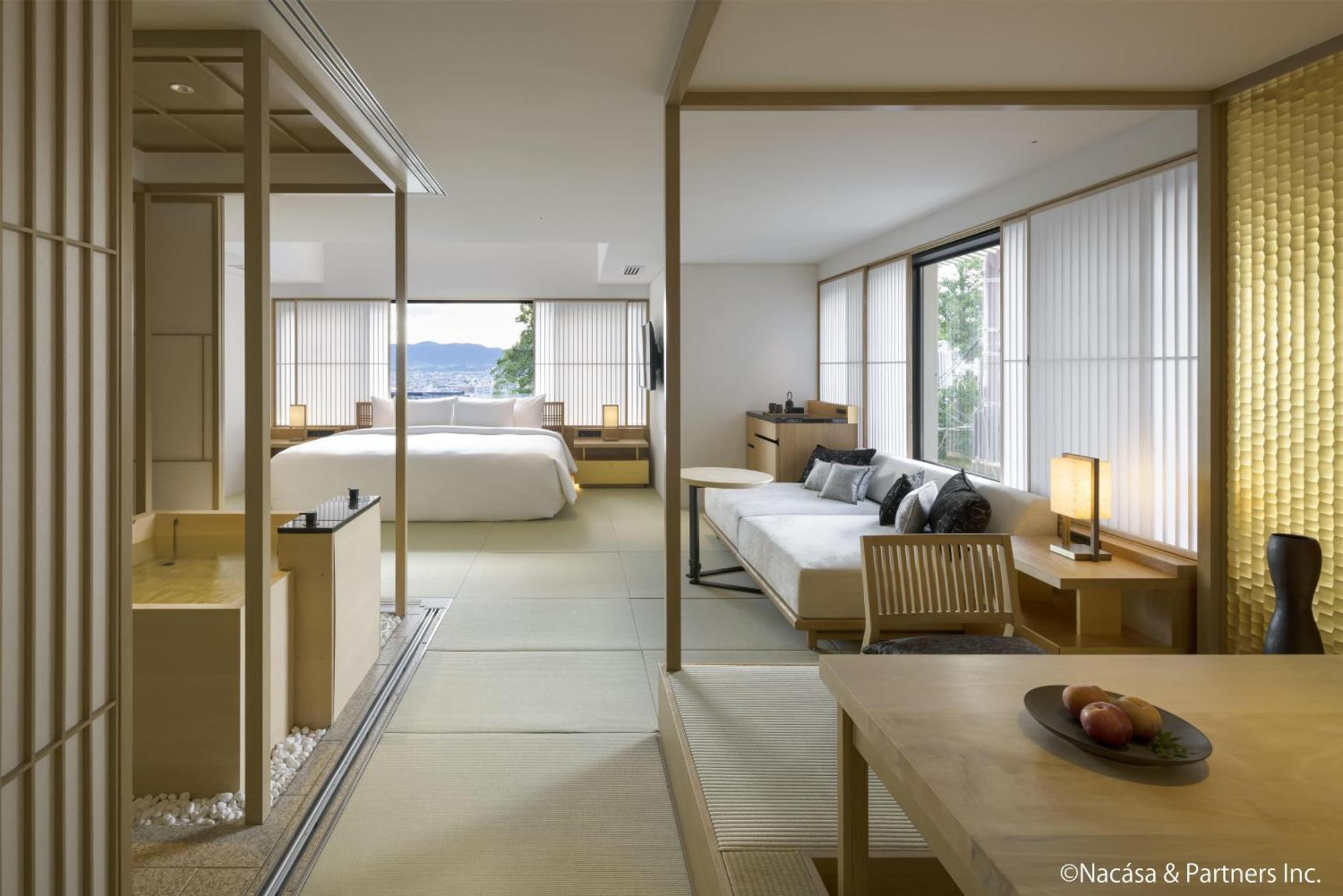 Grand Serenity King Room