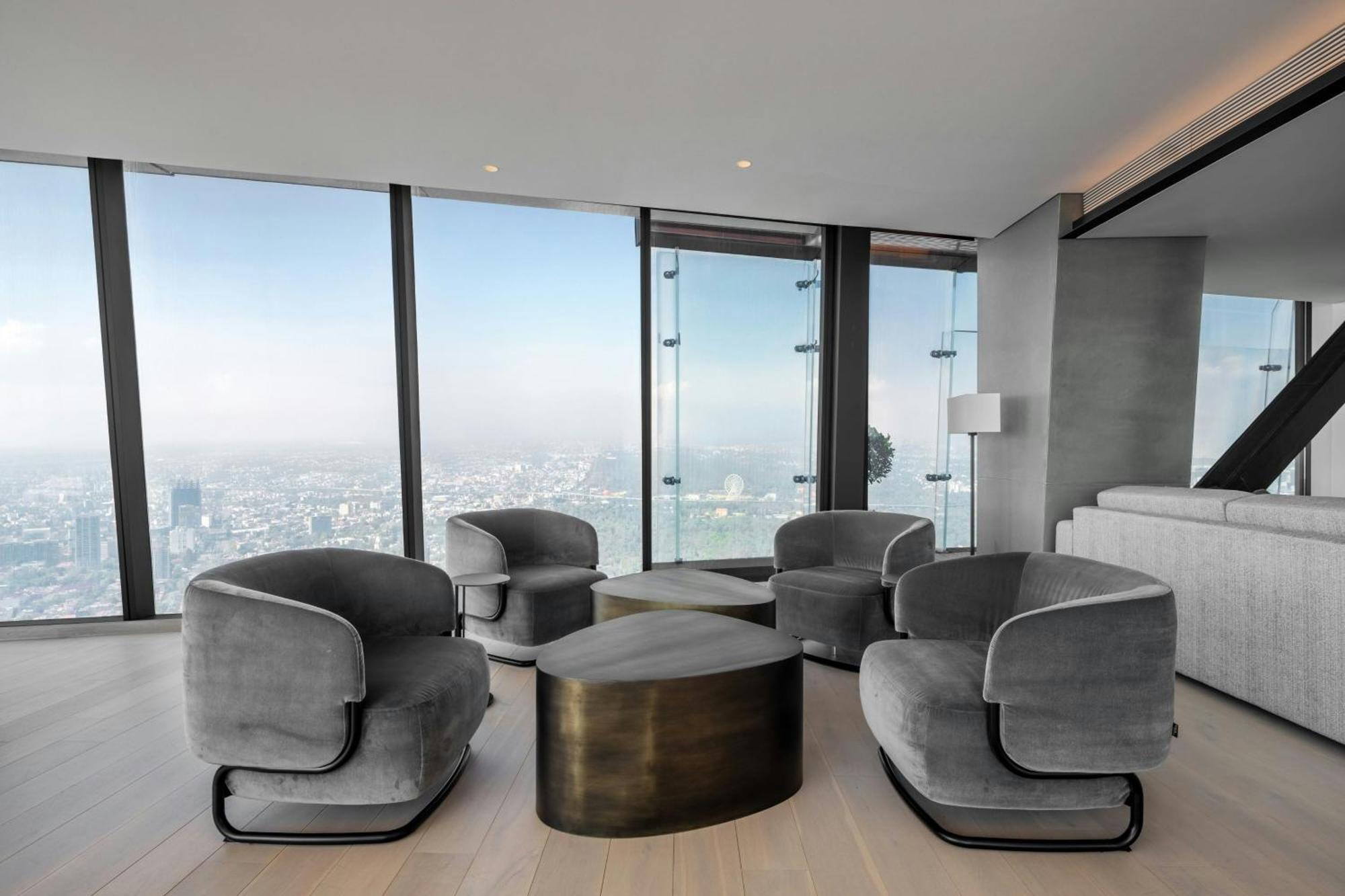 Two-Bedroom Corner Residence with Terrace,1747694029:JPEG