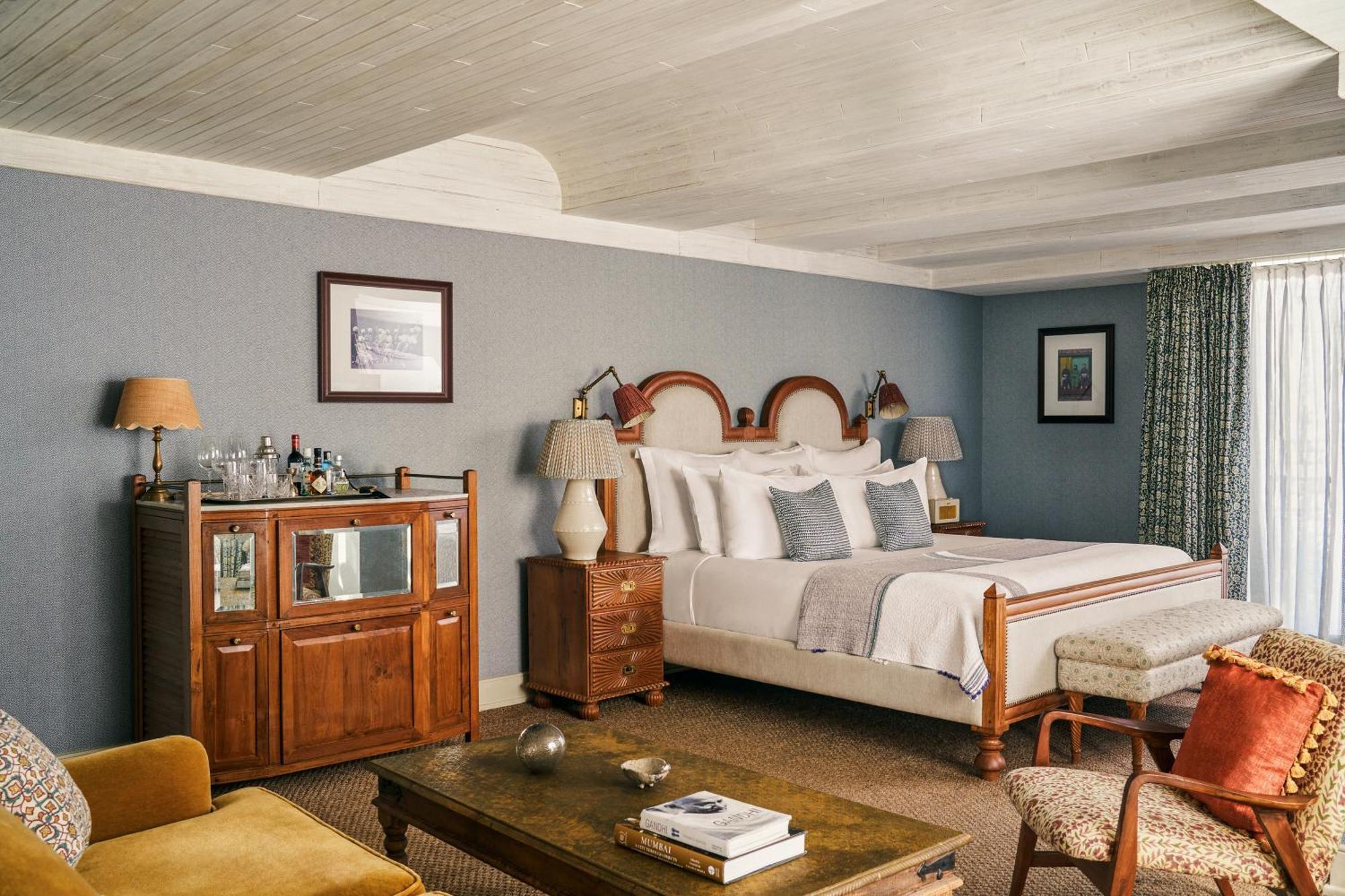 Big Plus Room