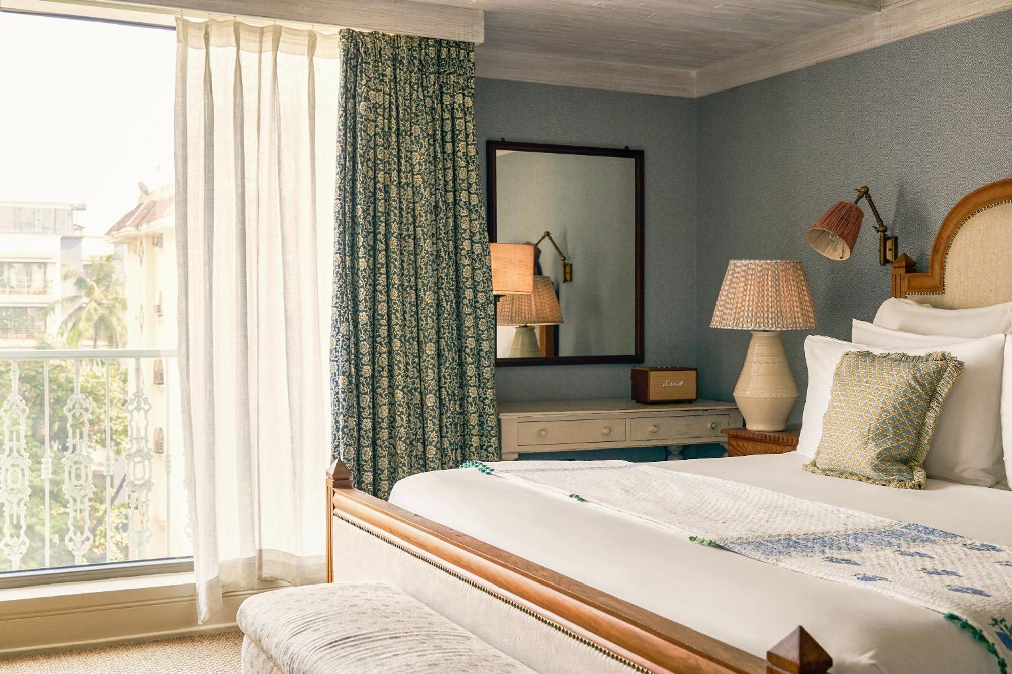 Big City View Room