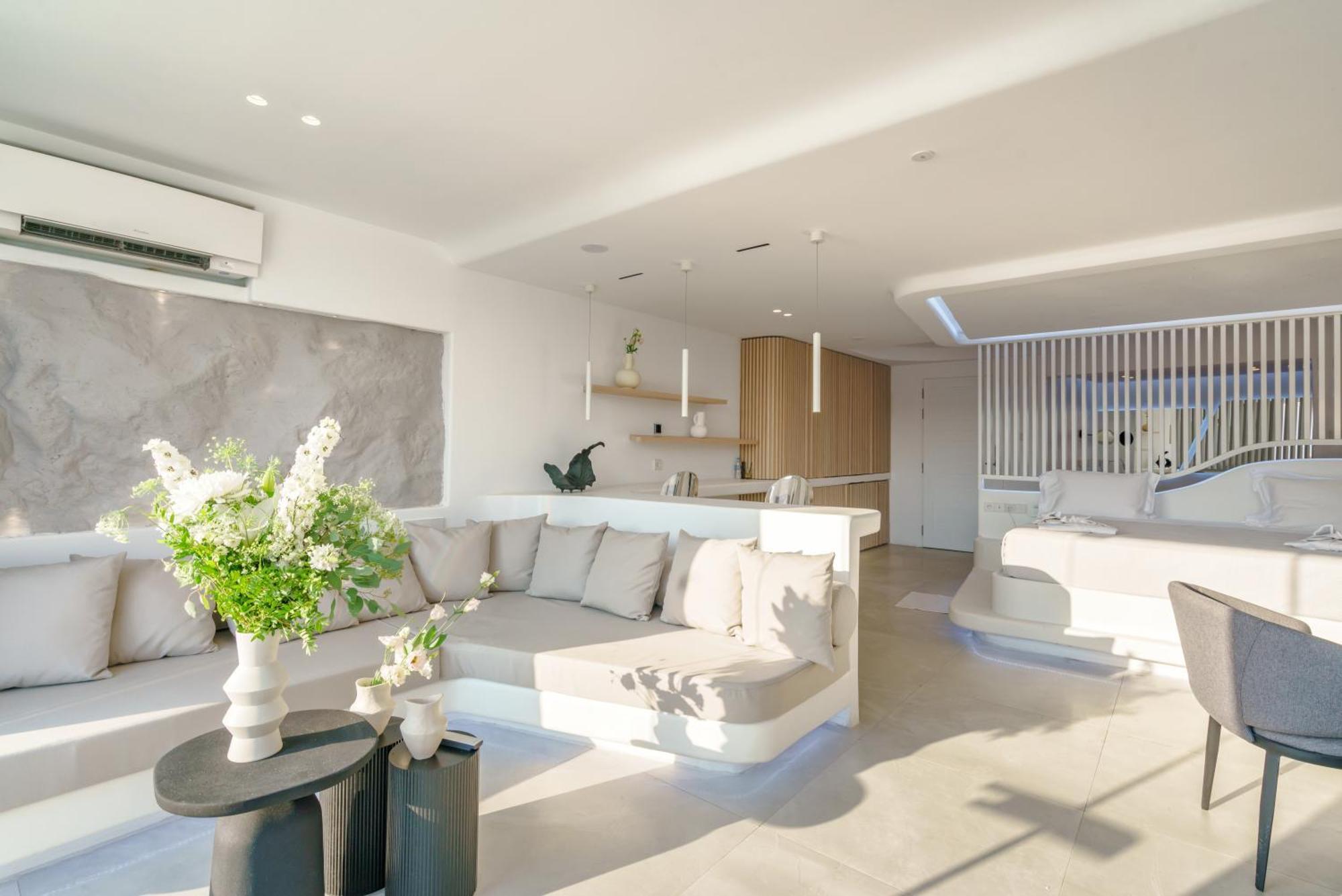 Mykonos Honeymoon Luxury Suite mit Whirlpool