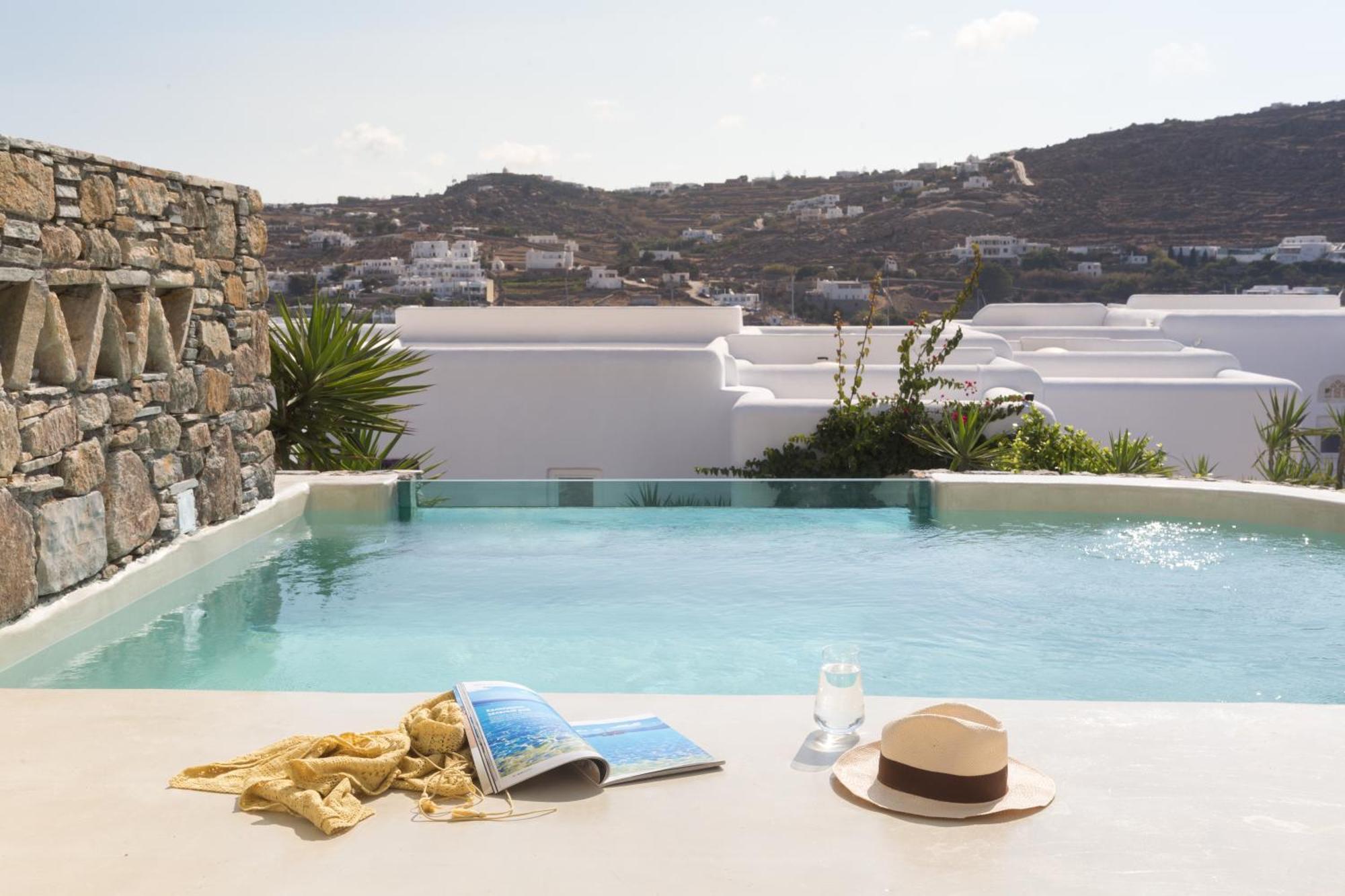 Suite Pool