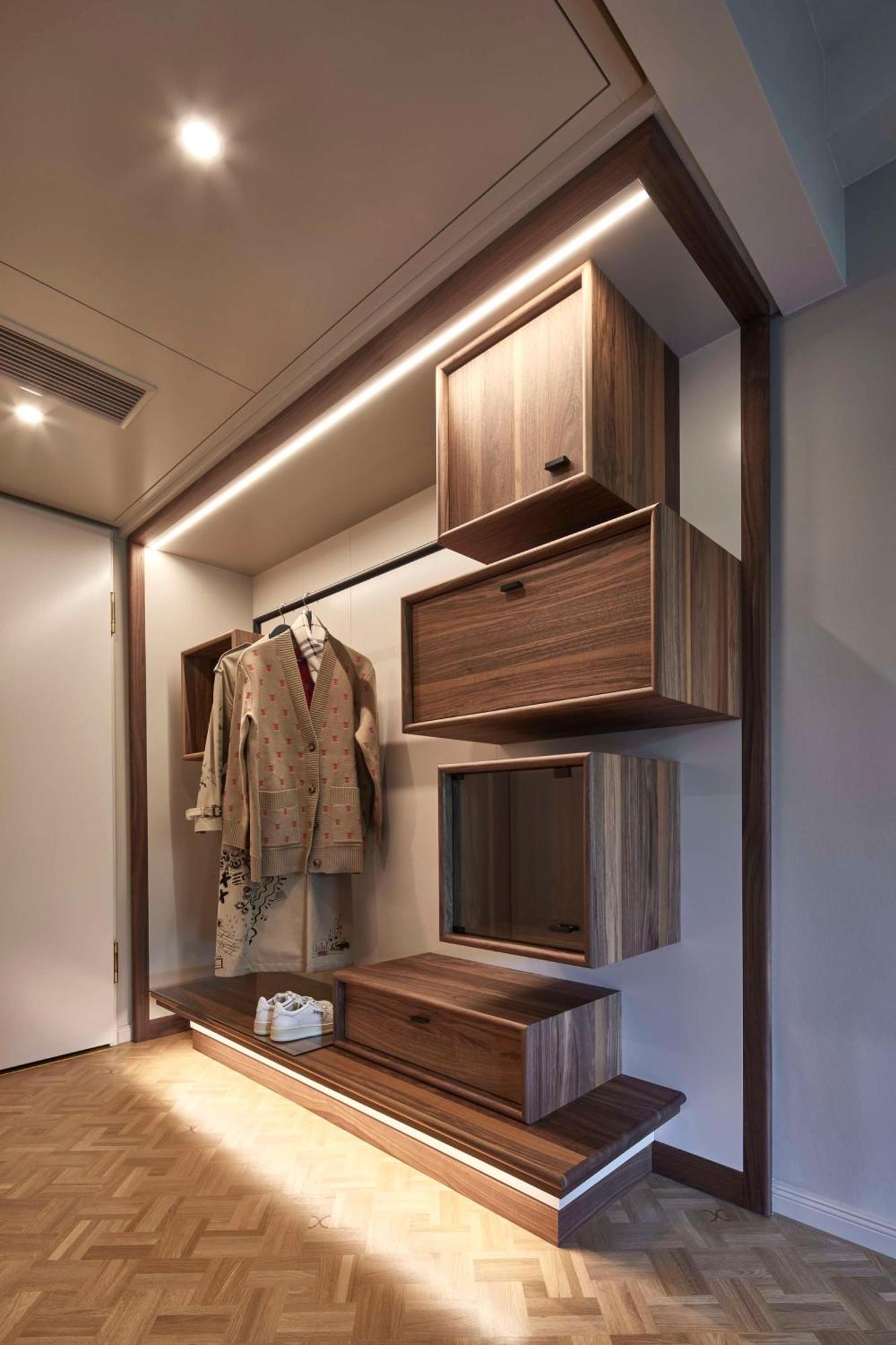 Economy Room