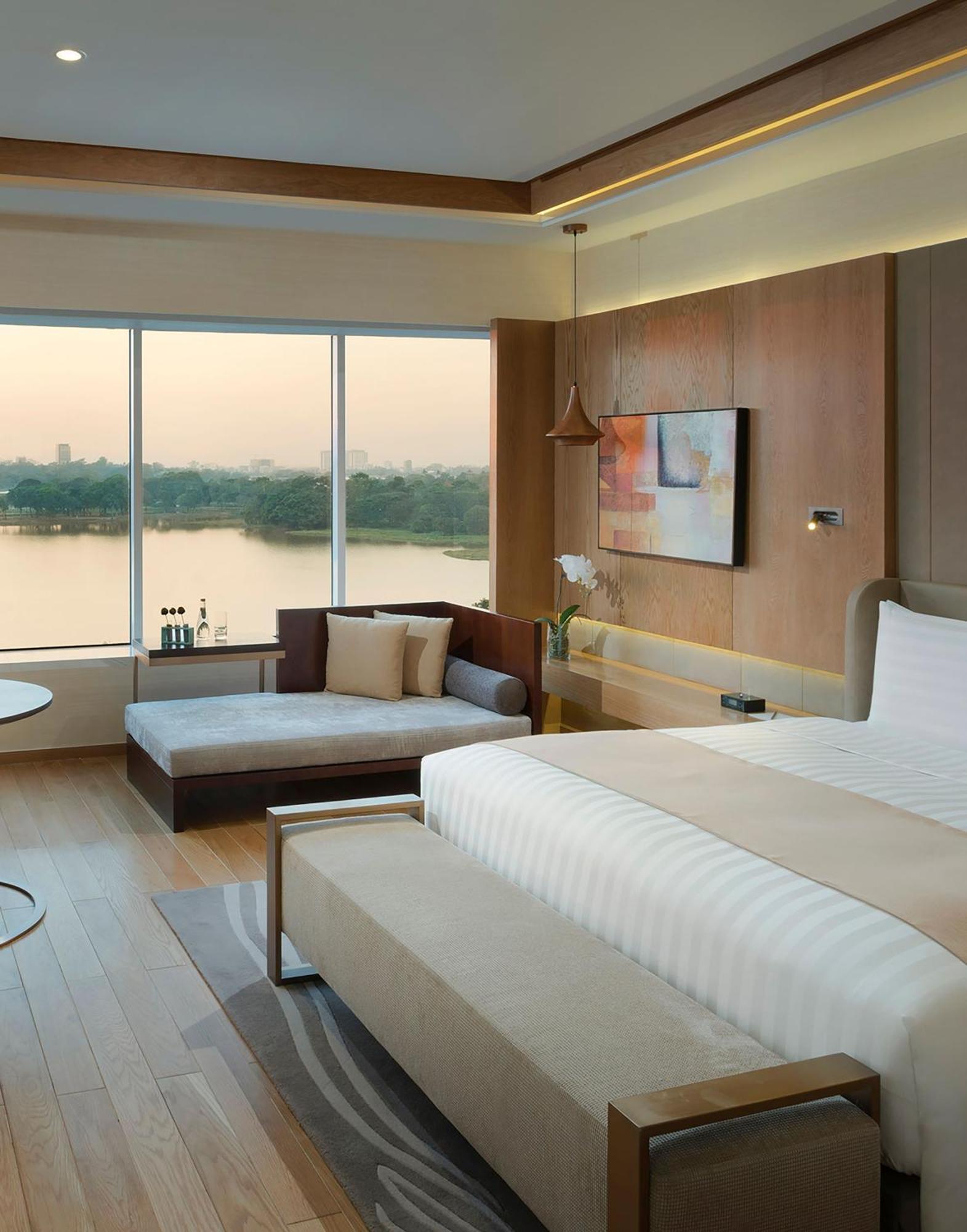 Premium Room with Lake View,1756579612:JPEG