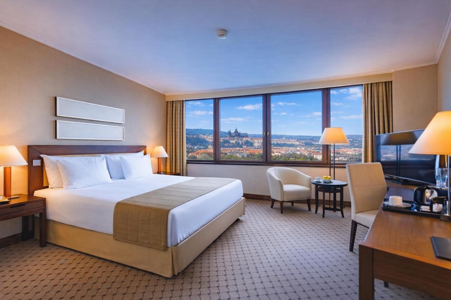Superior Room Panoramic City View