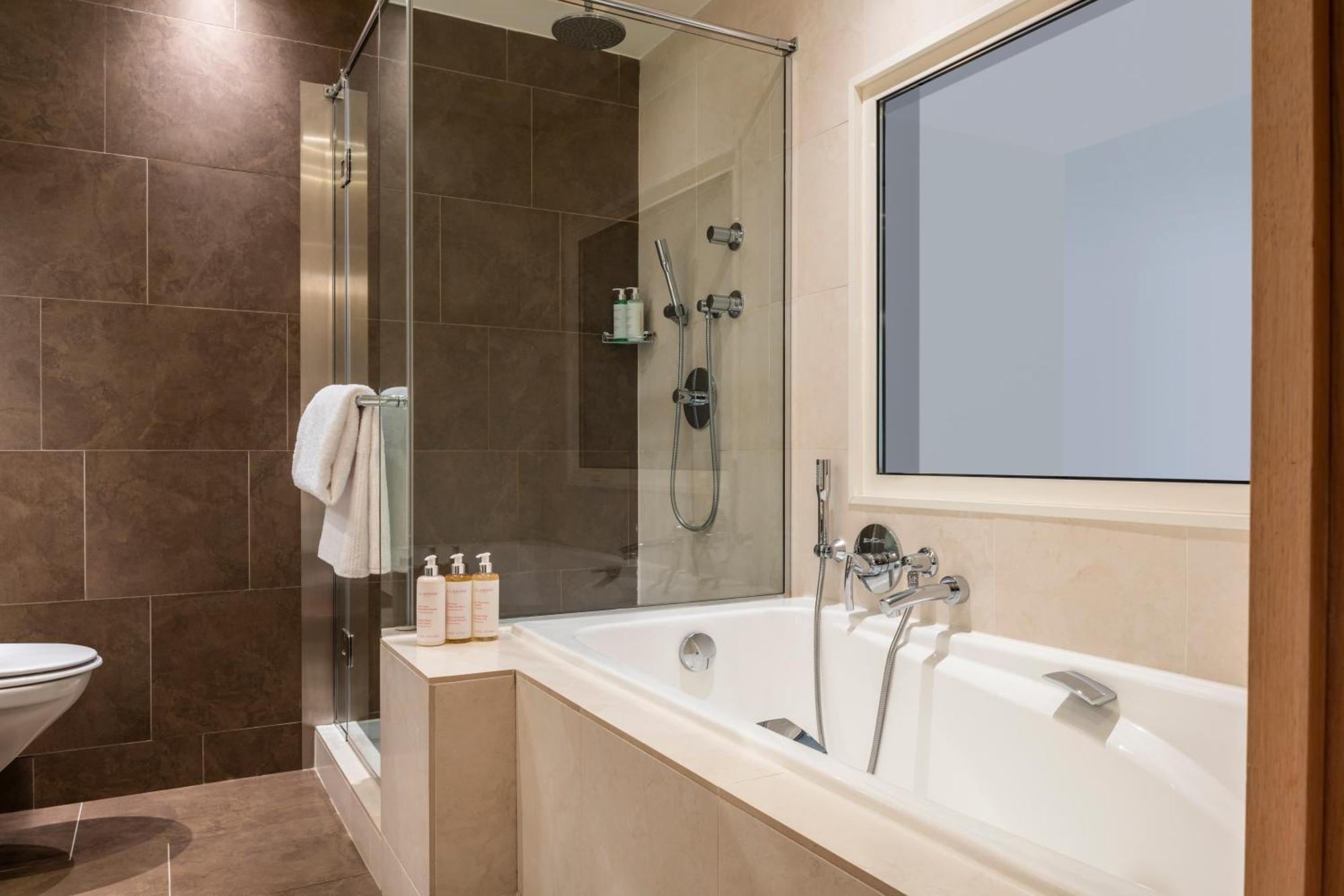 Signature Twin Room,1758278674:JPEG