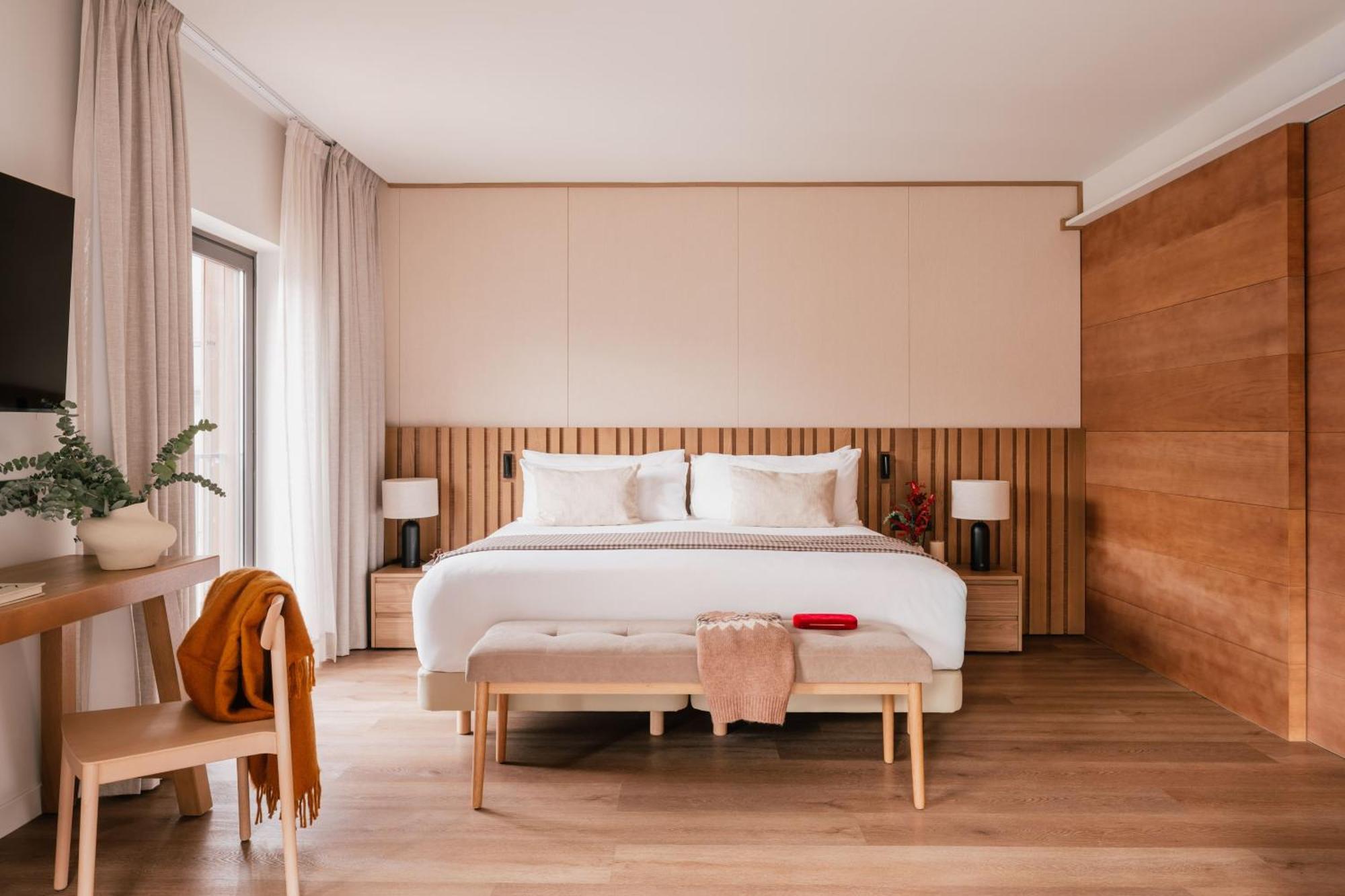 Junior Suite,1758300903:JPEG