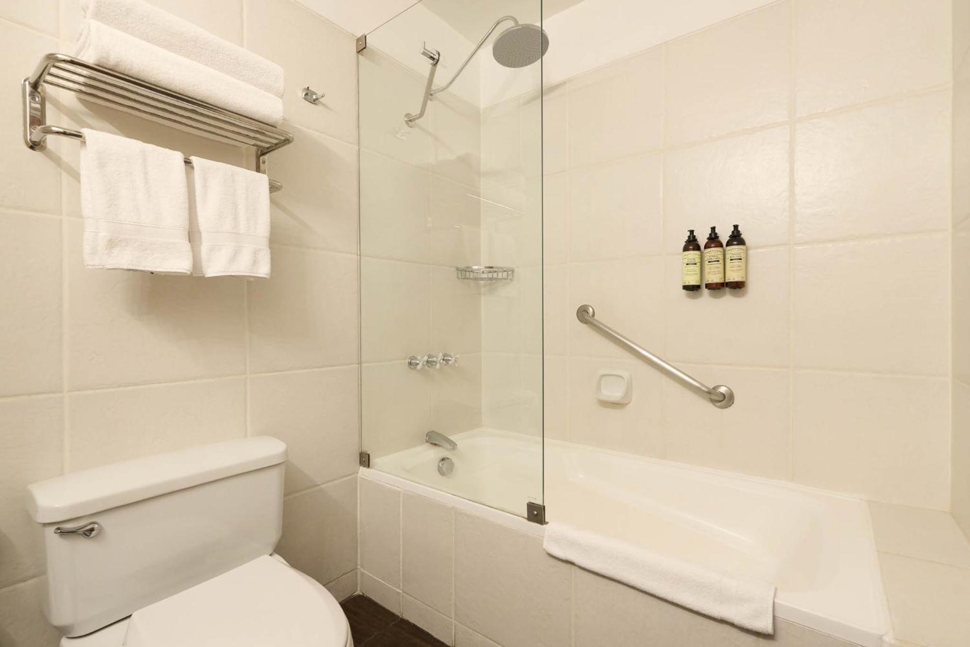 Superior Twin Room,1758312786:JPEG