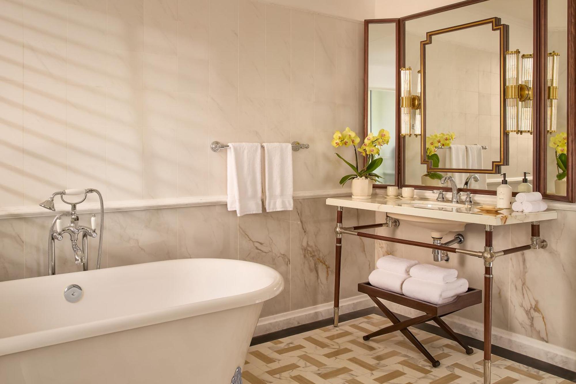 Thu Bon River Suite