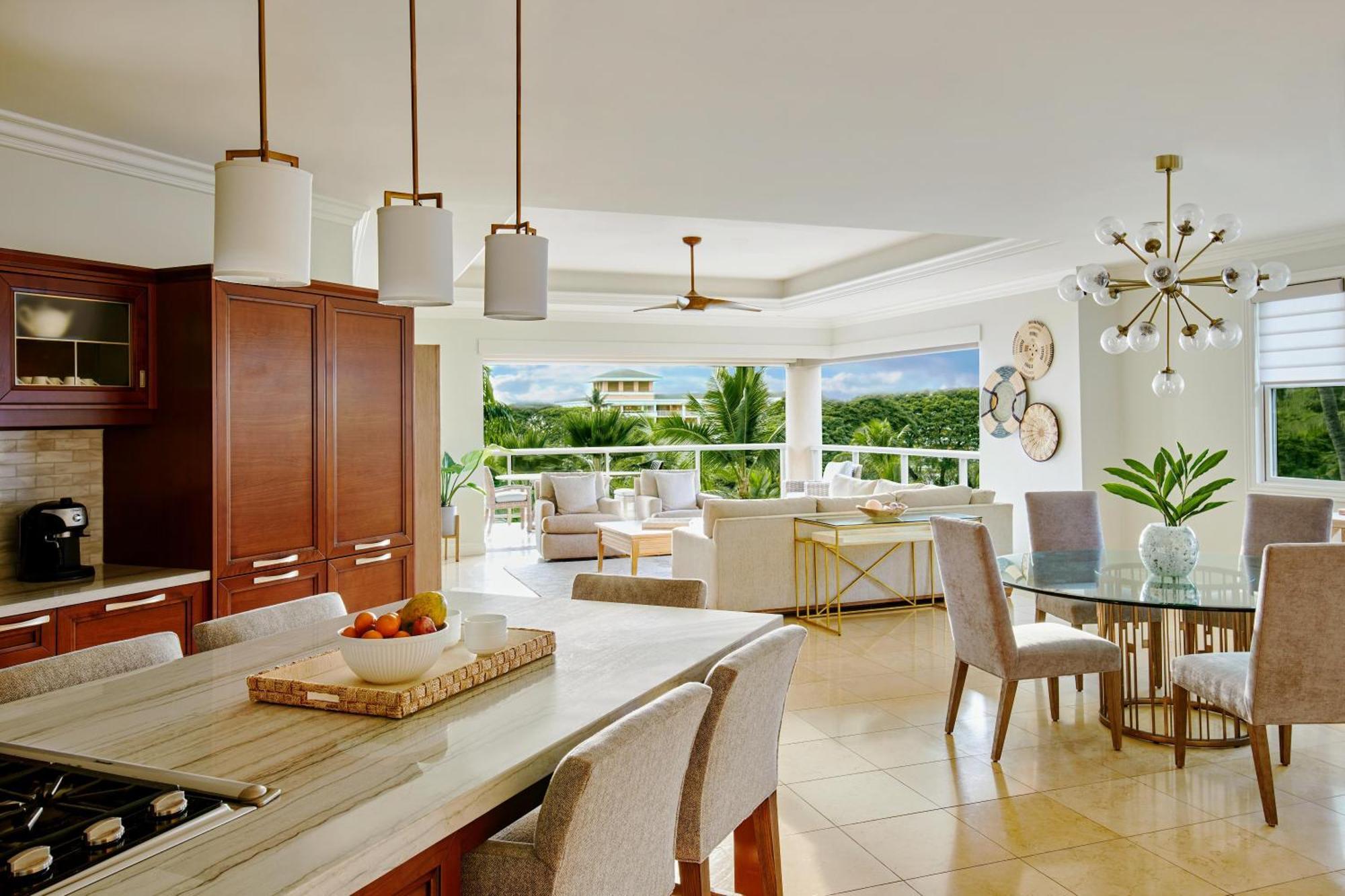 Three-Bedroom Villa Garden View