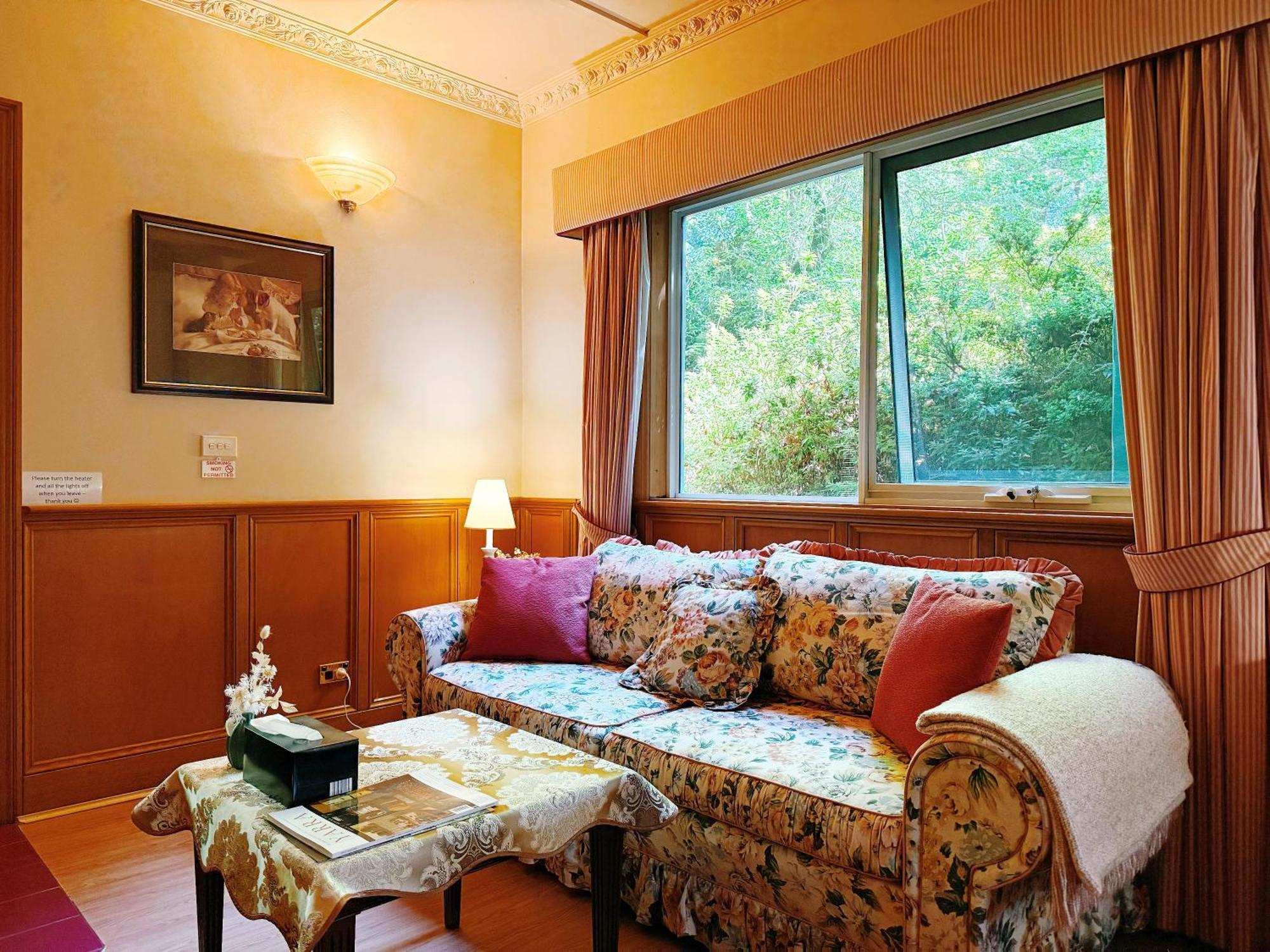 Standard Suite
