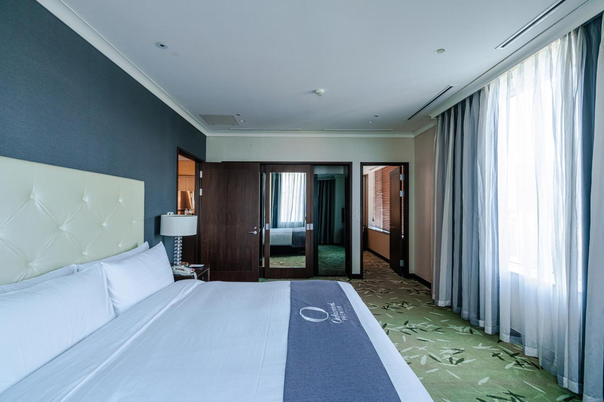 1-Bedroom Superior