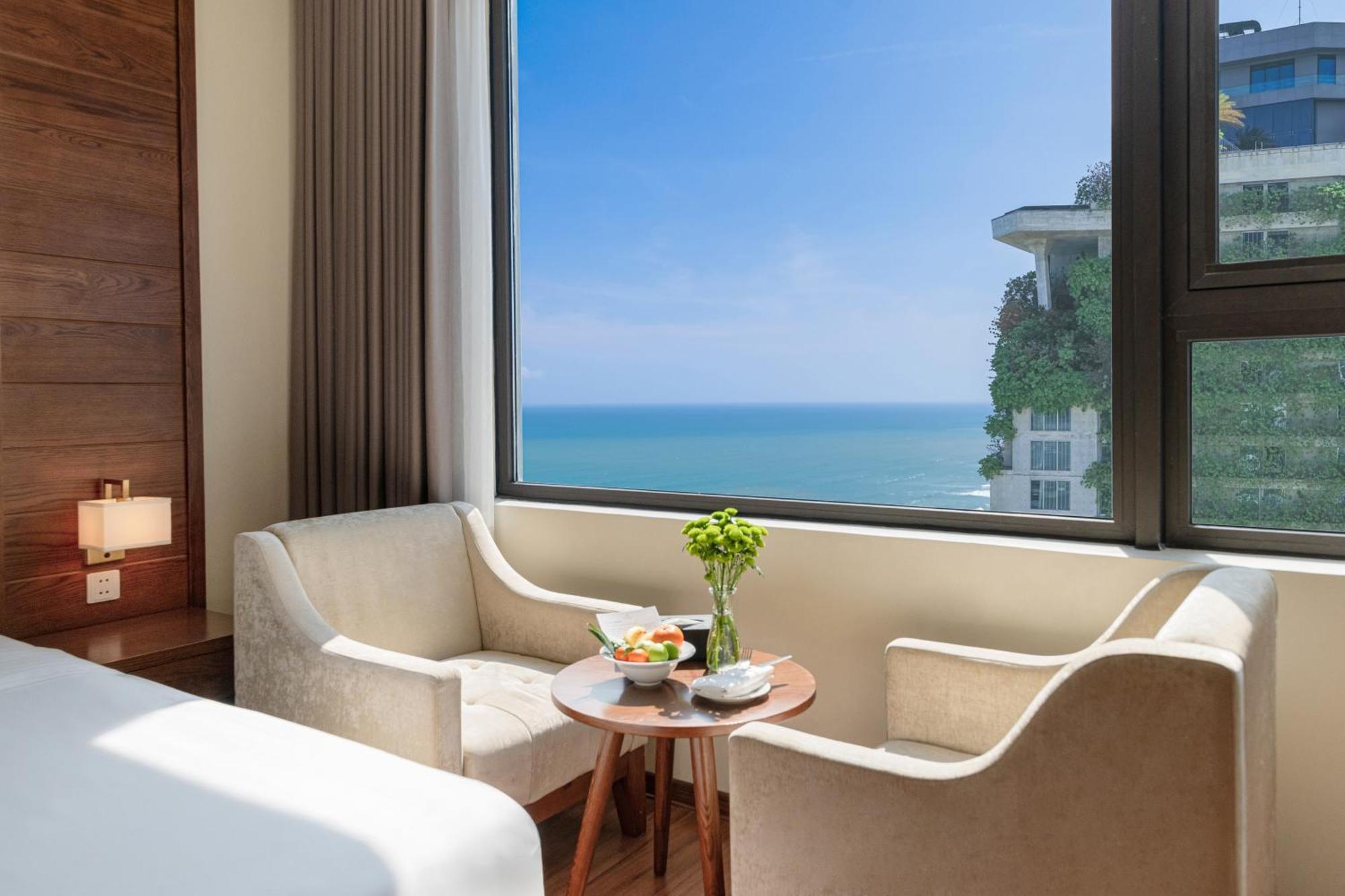 Deluxe Twin Room Partial Sea View Afternoon Tea Per