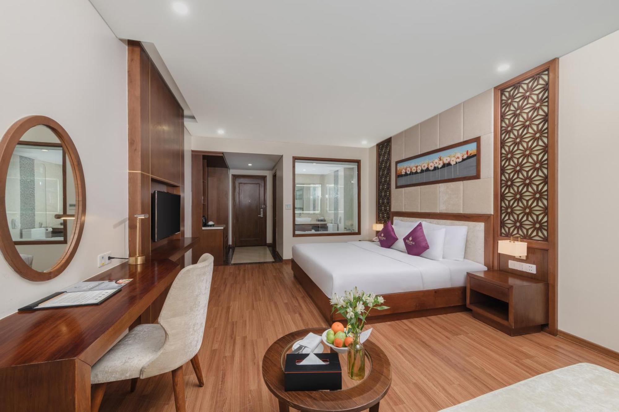 Grand Double Room Partial Ocean View Afternoon Tea Per
