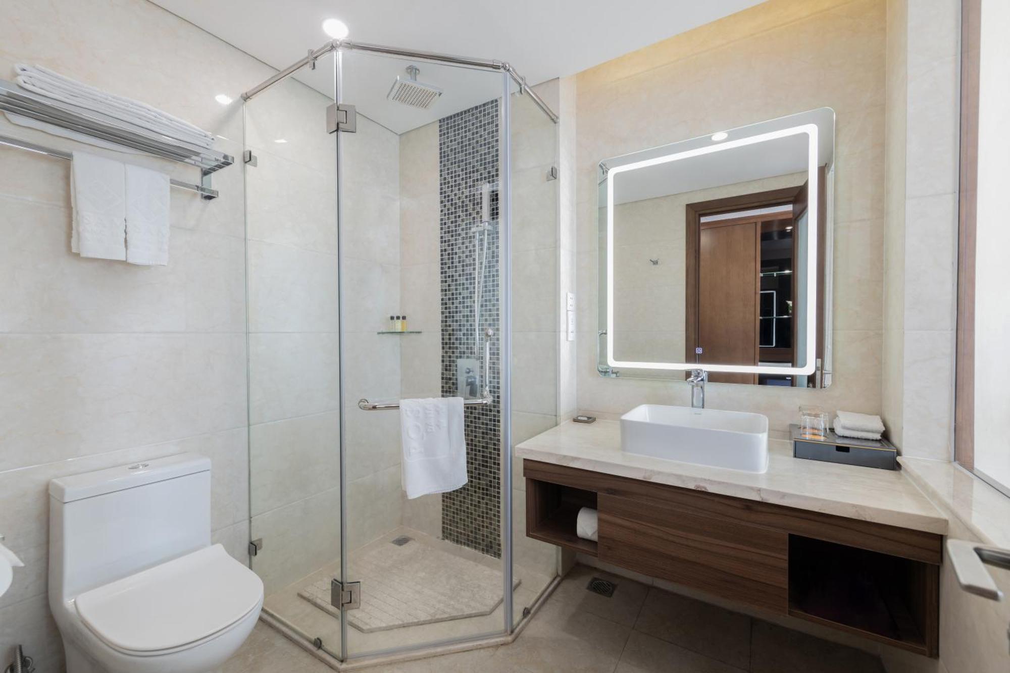 Deluxe Twin Room City View