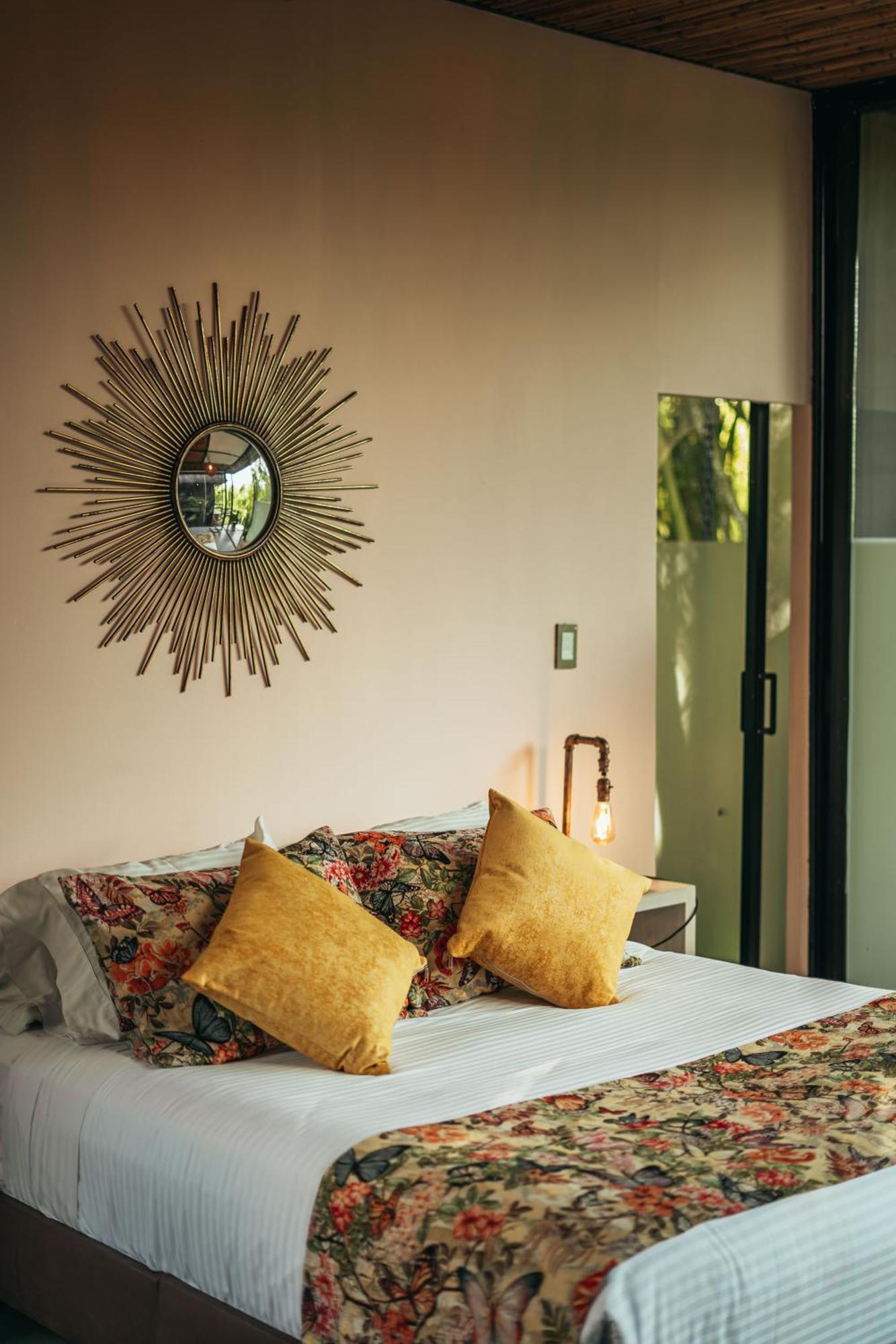 Deluxe Junior Suite