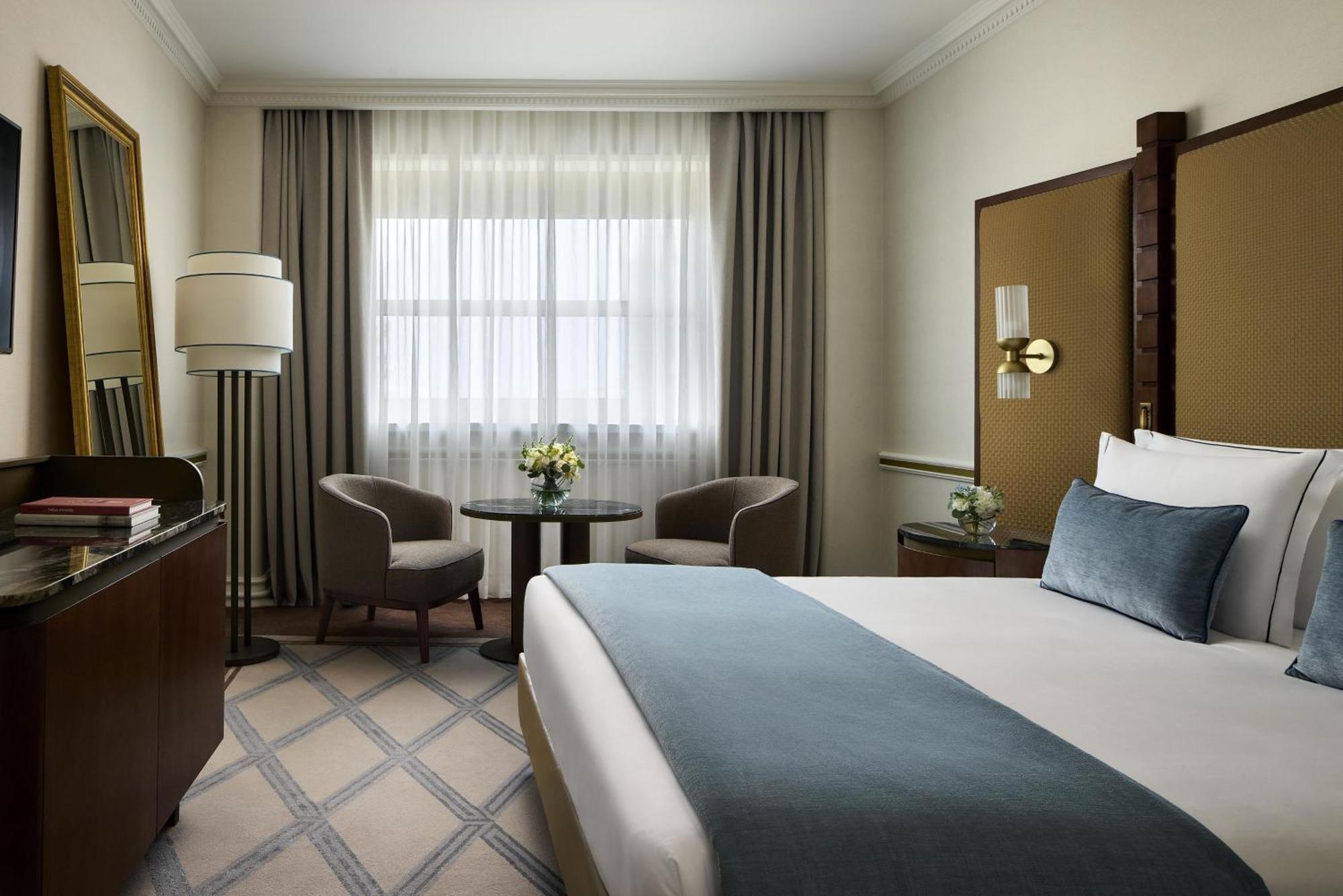 Deluxe Room Signature