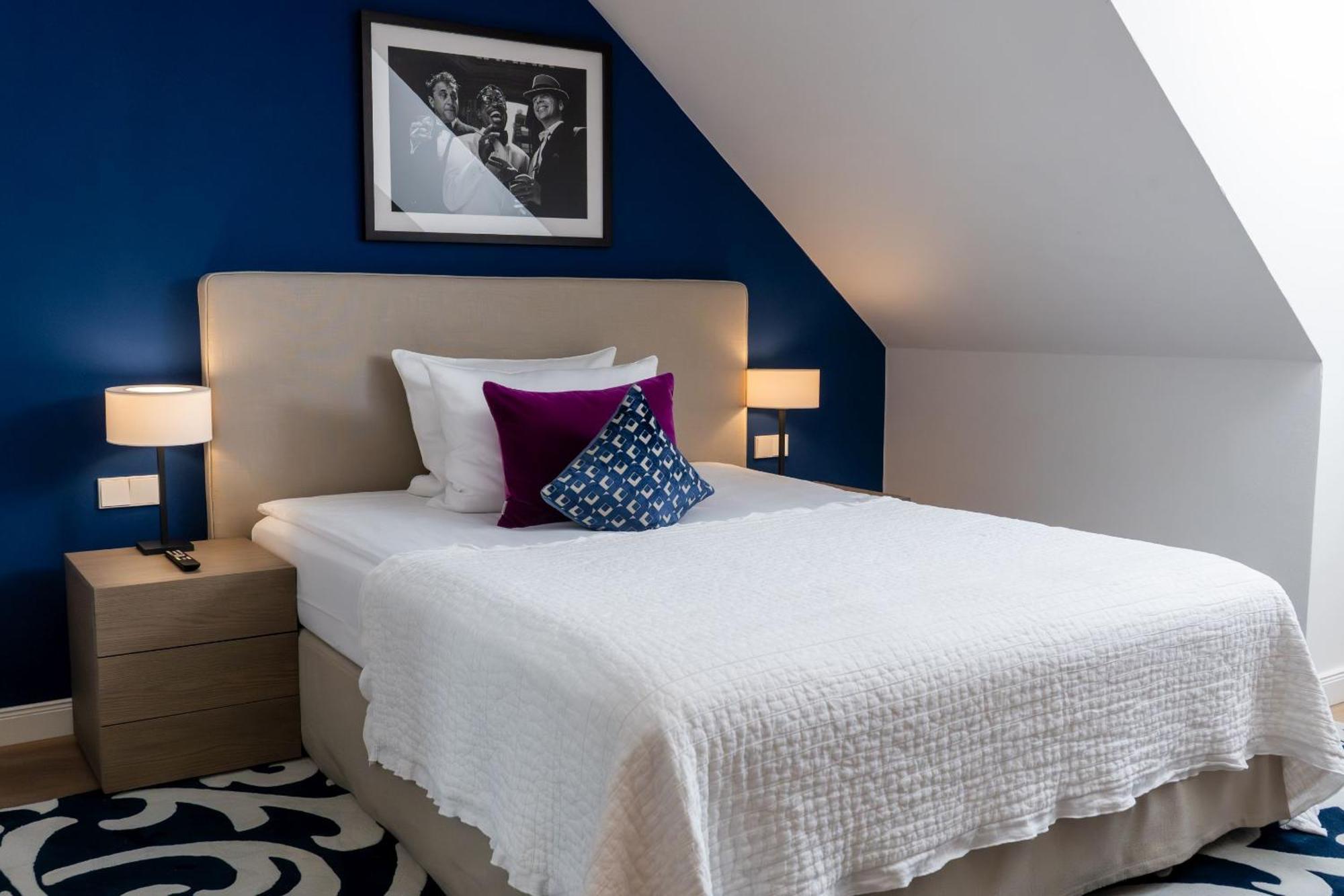 Superior Single Room,1758522465:JPEG