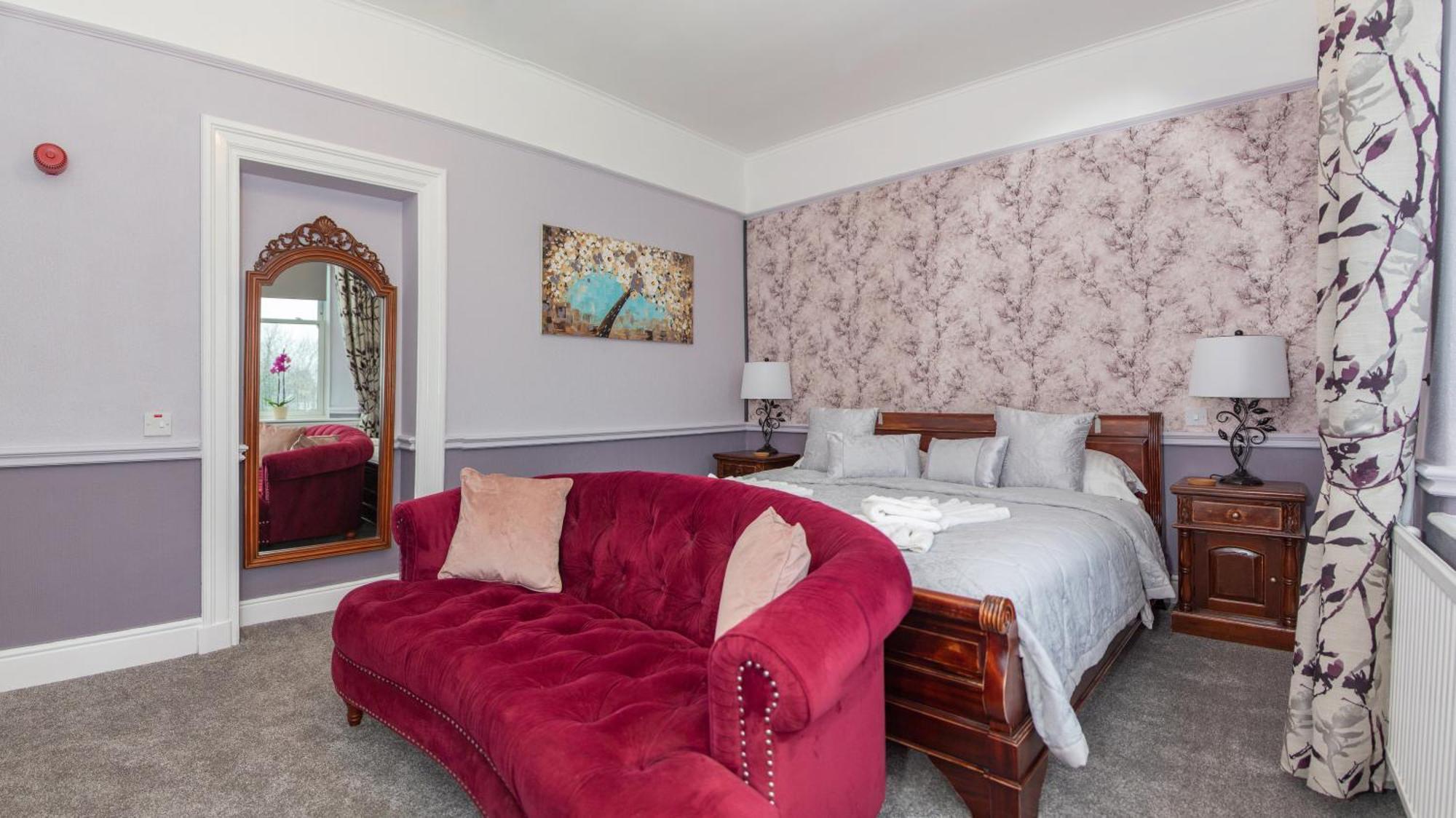 Luxury Superior Room