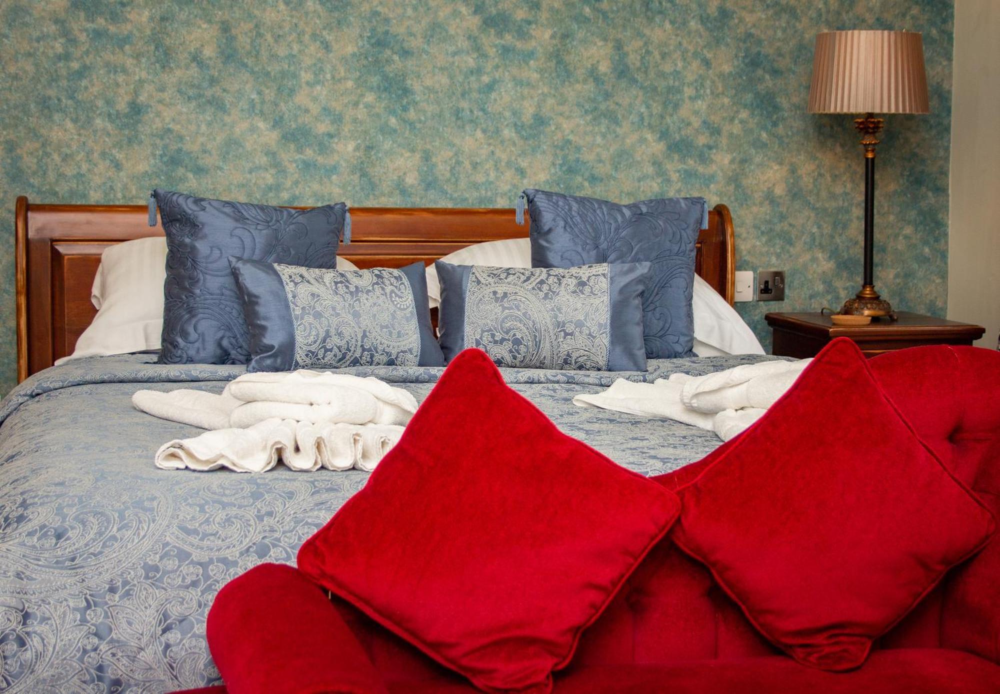 Luxury Superior Room