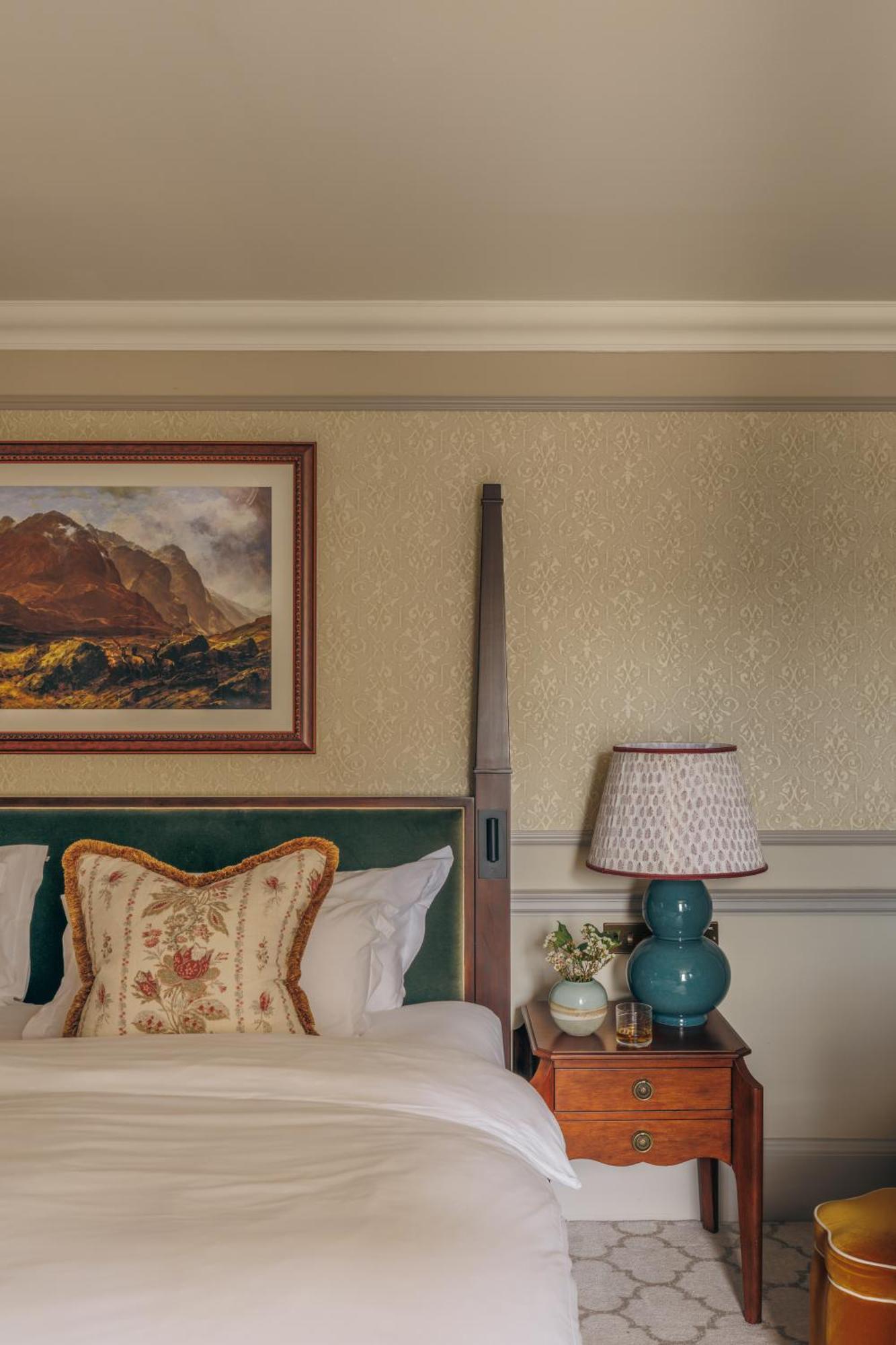 Deluxe Double or Twin Room View