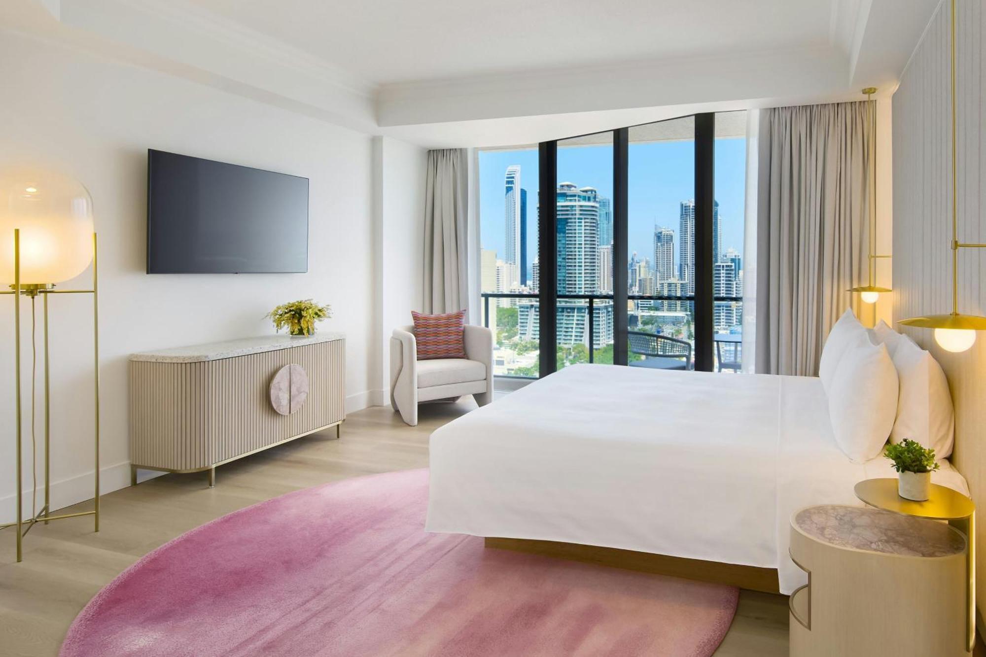 1 Bedroom Deluxe Suite King Sofa bed City view Balcony