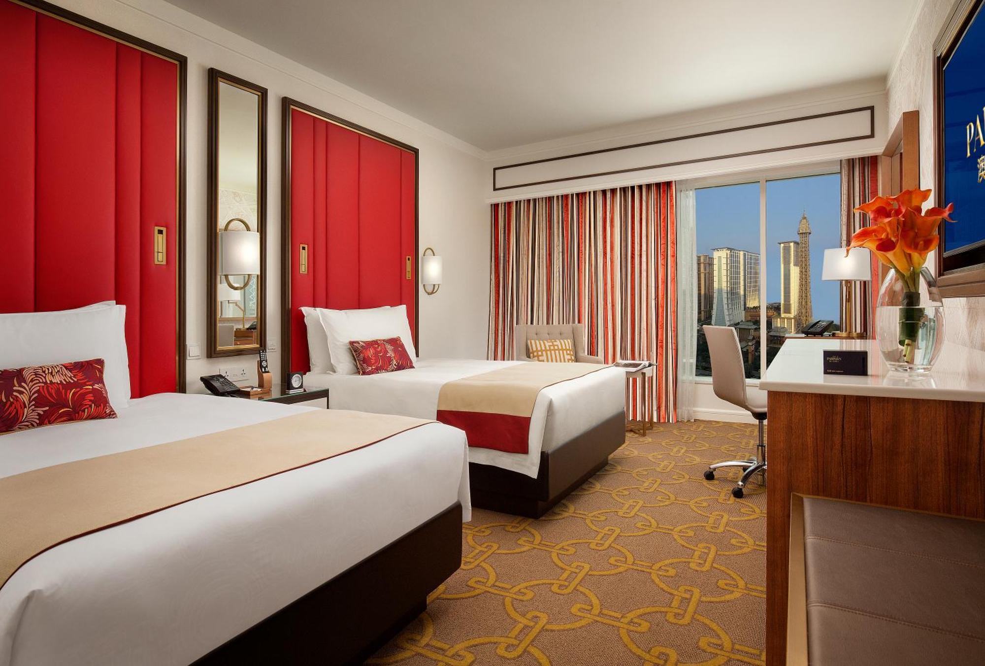 Eiffel Tower Double Room