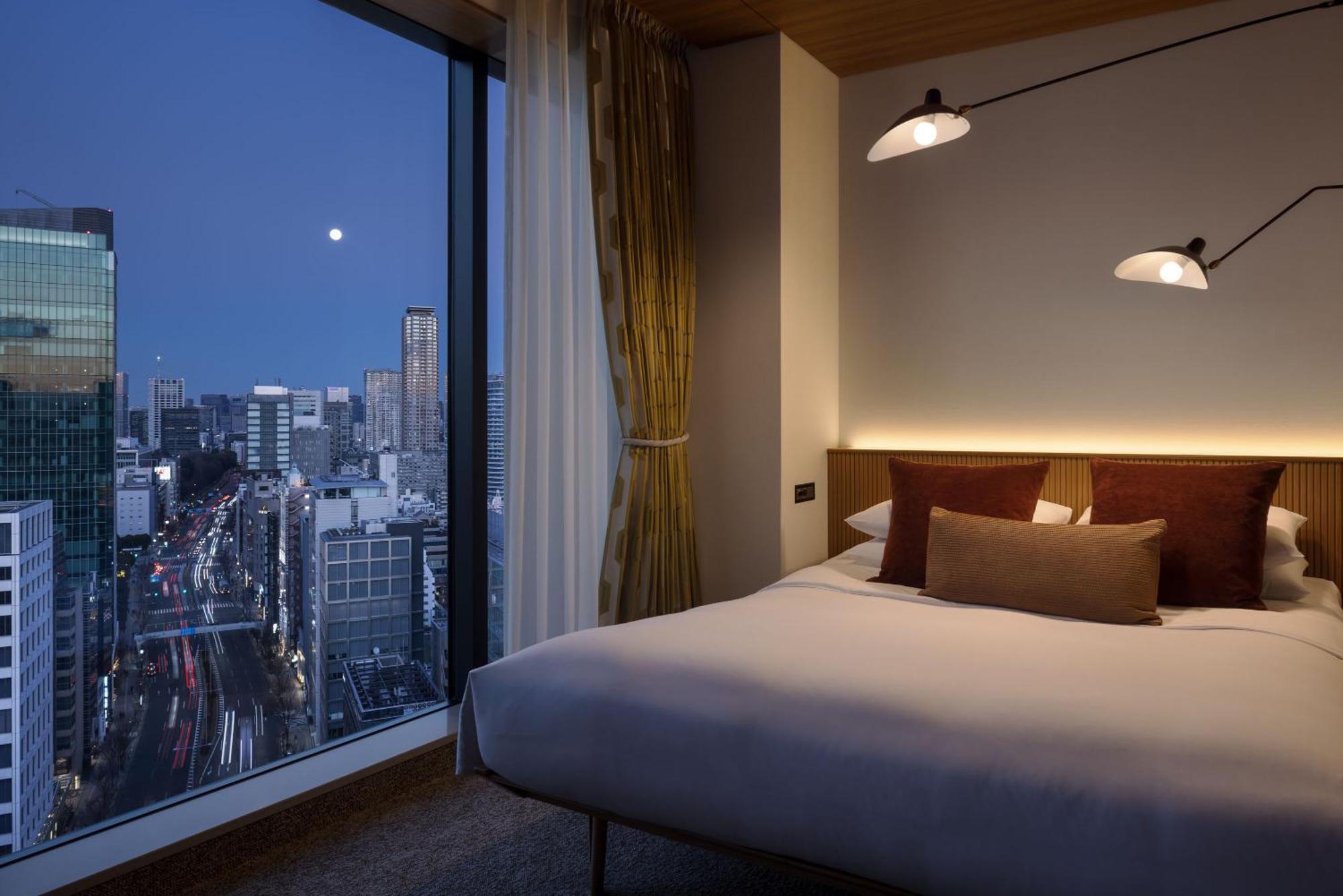 Superior Queen Room City View