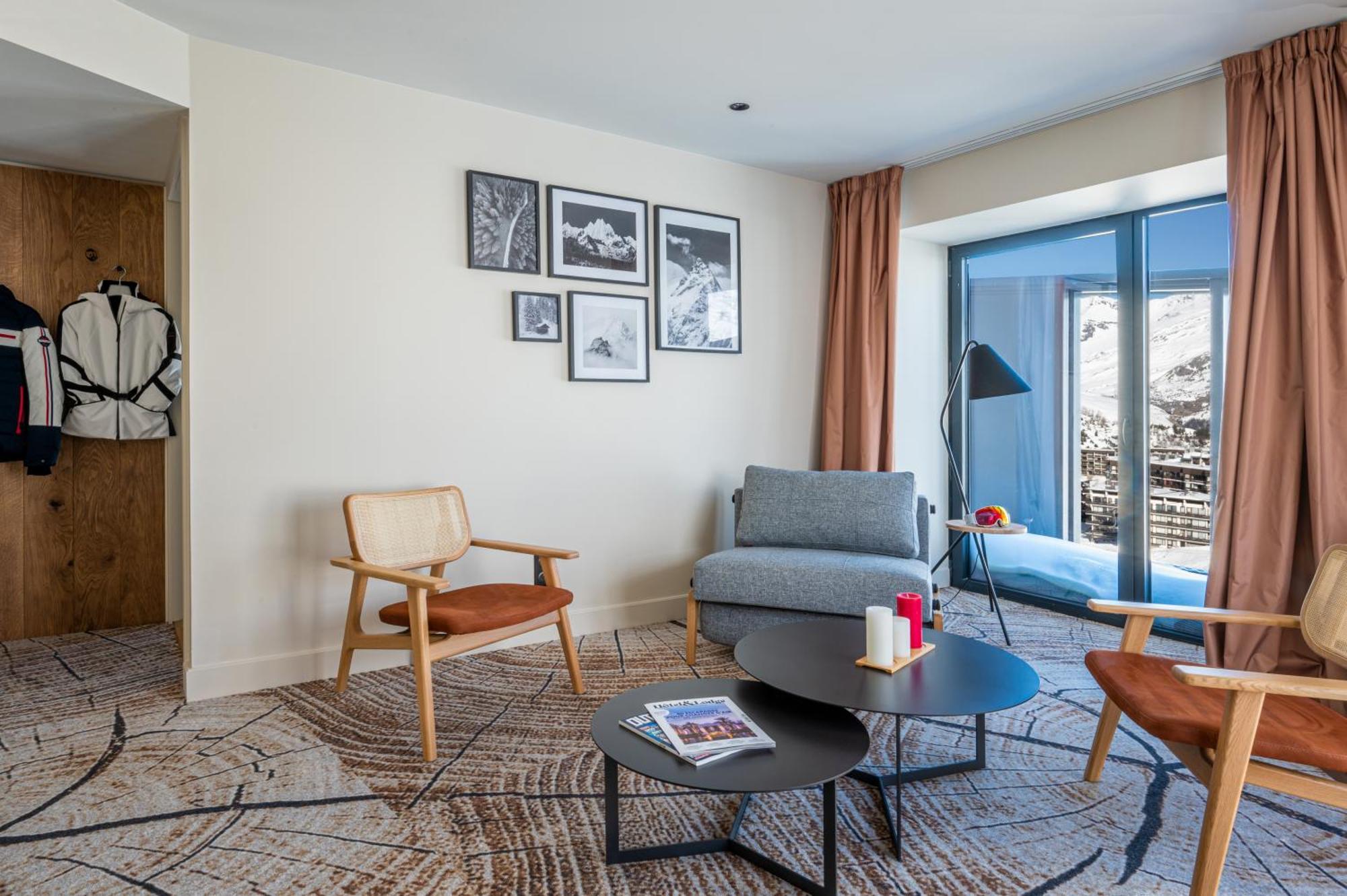 Junior Suite,1758886604:JPEG