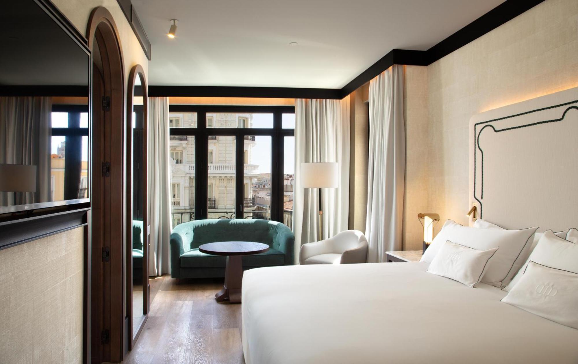 King Esperanza Room,1758979548:JPEG