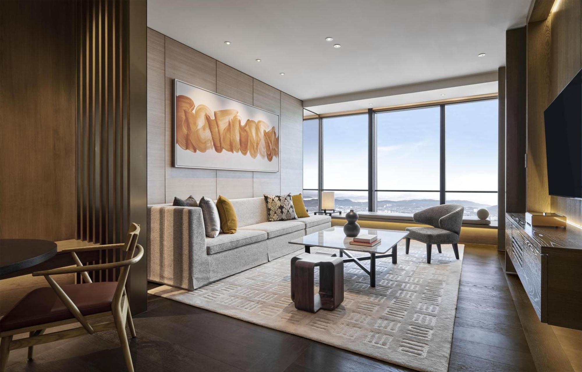 Deluxe Suite,1759891767:JPEG
