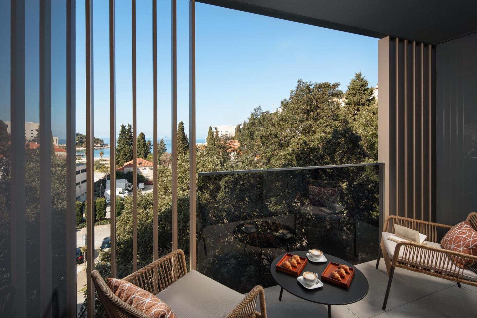 Deluxe Twin or Double Room Partial Sea View Balcony