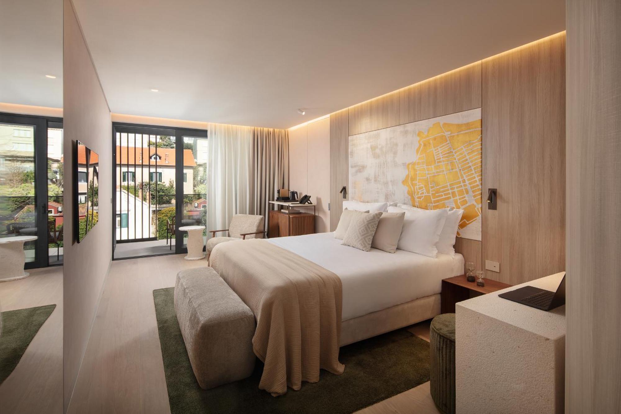 Deluxe Room Park View Balcony