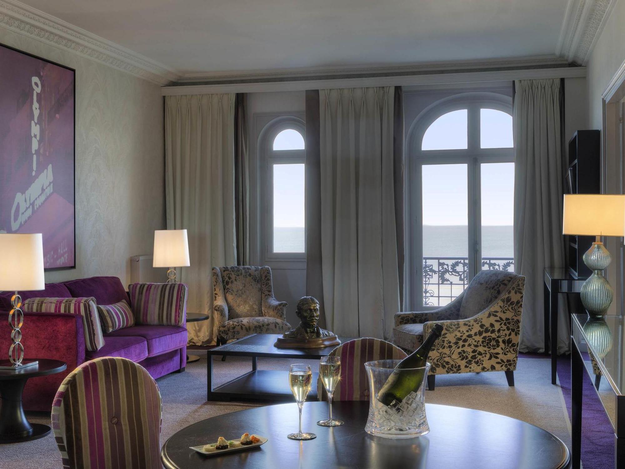 Coquatrix King Room Sofa Bed Sea View,1770831734:JPEG