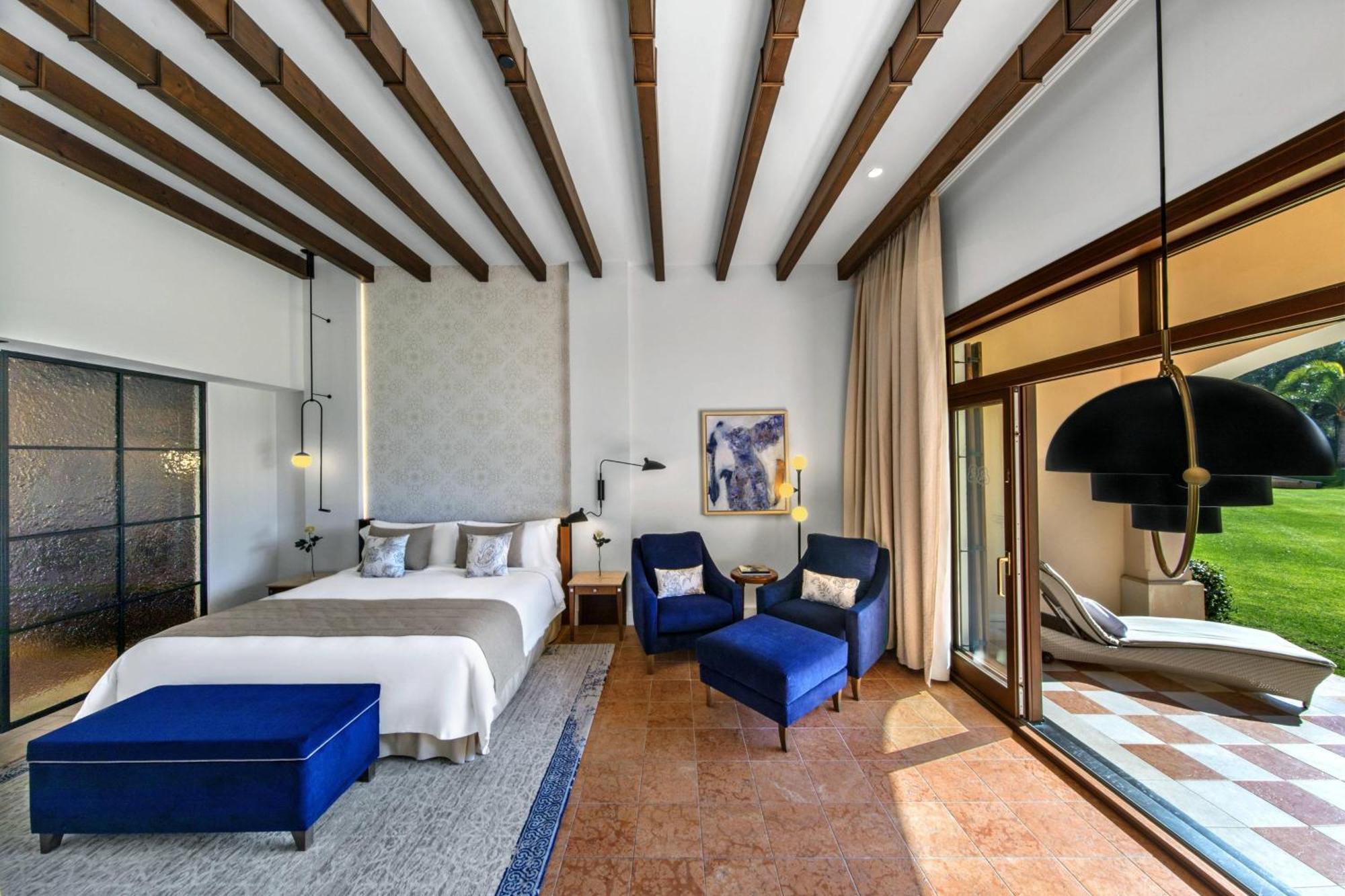 Junior Suite with Garden Access,1765161720:JPEG