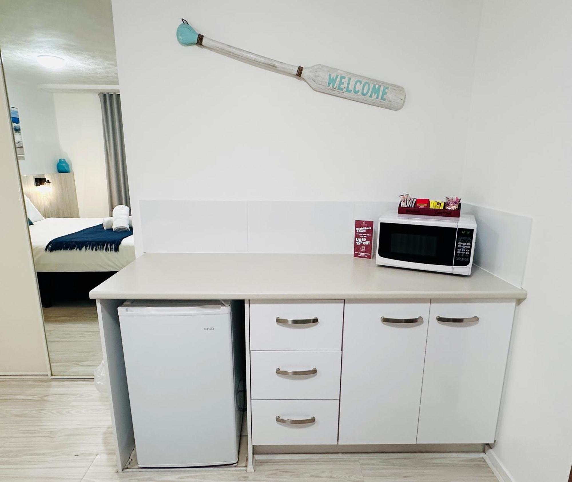 Deluxe Studio