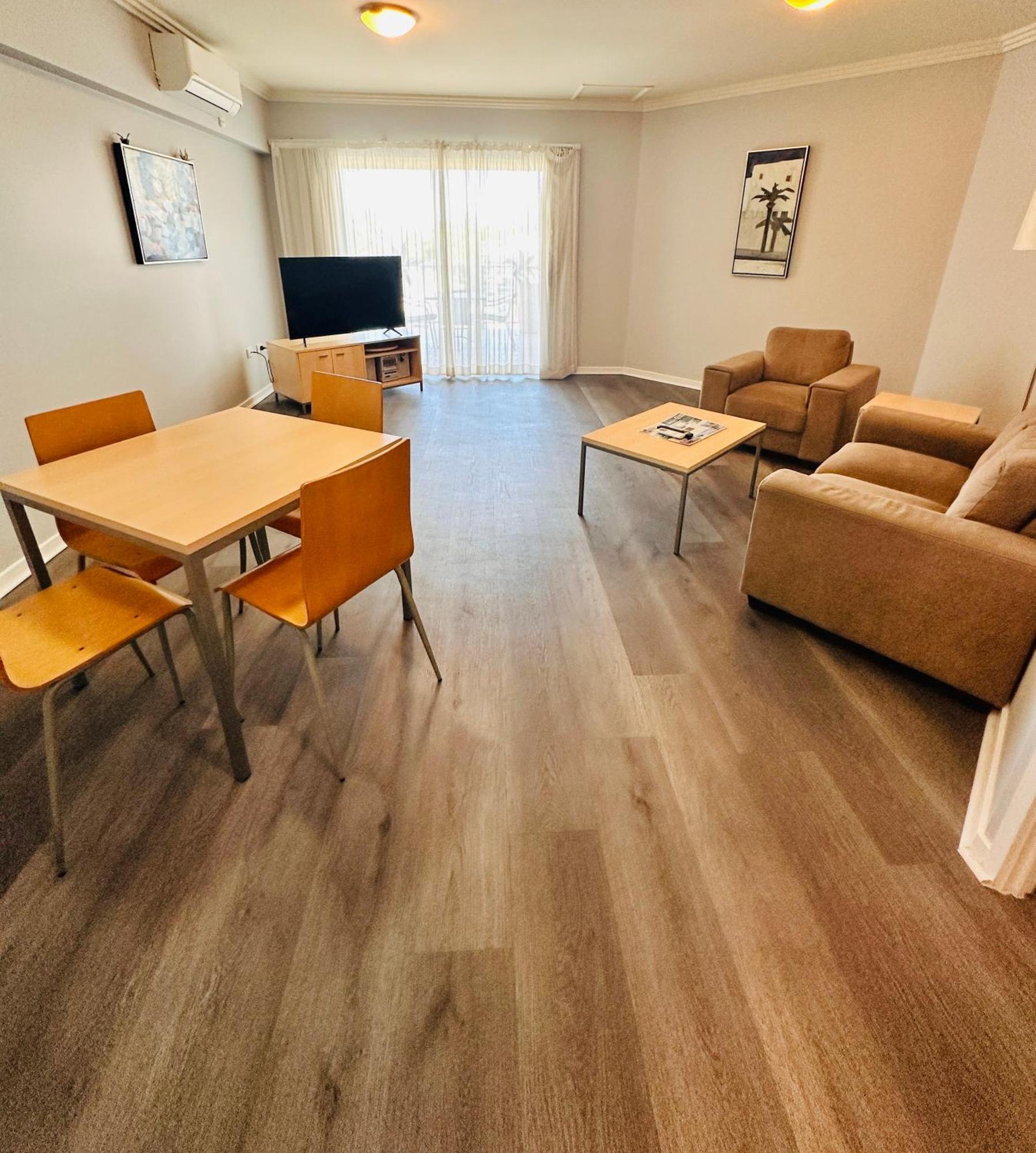 One Bedroom #4030