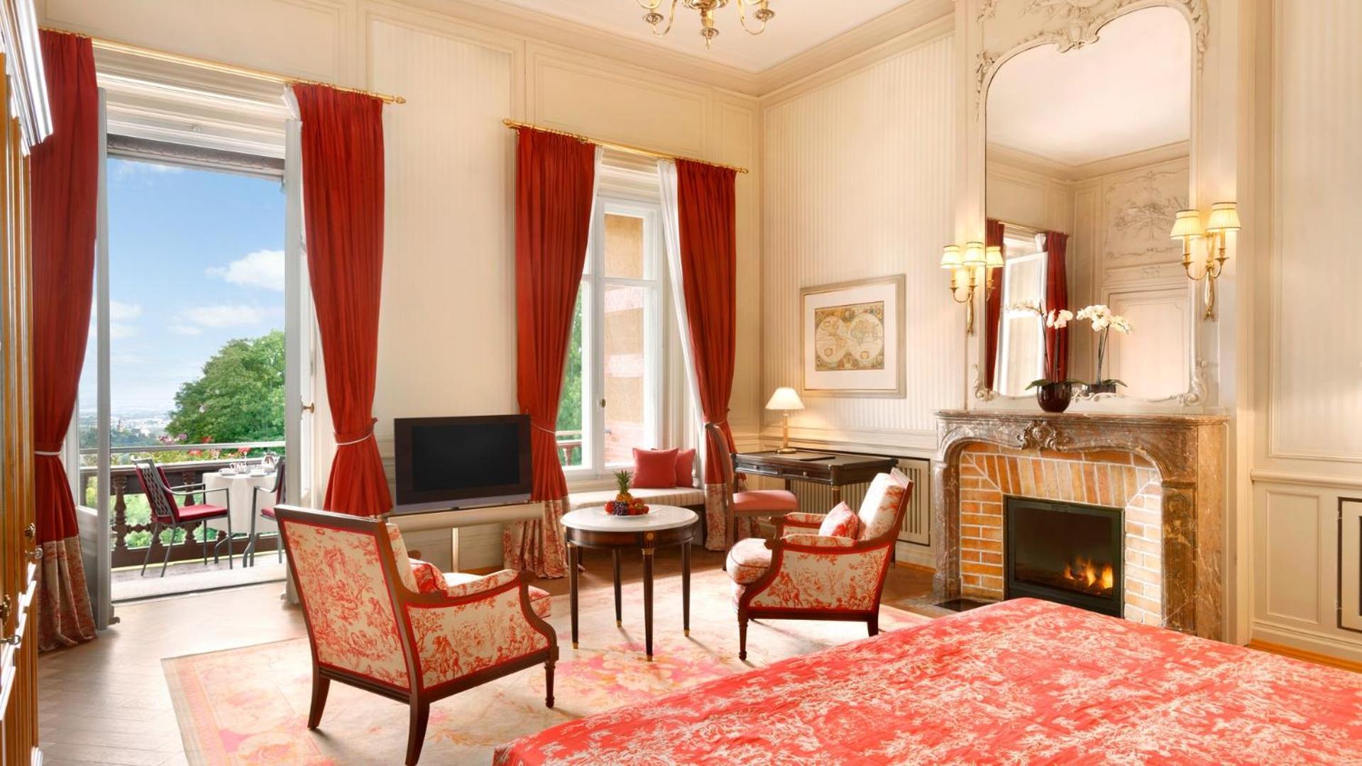 Grand Deluxe Larger Guest room 1 King Garden view