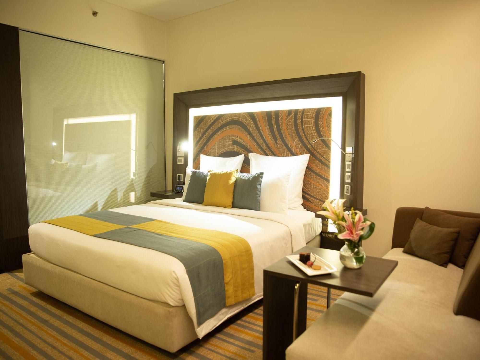 Superior King Room Happy Hours BUY 1 1 all beverages at Cafe Joy 12 pm to 6pm on F & B on Laundry